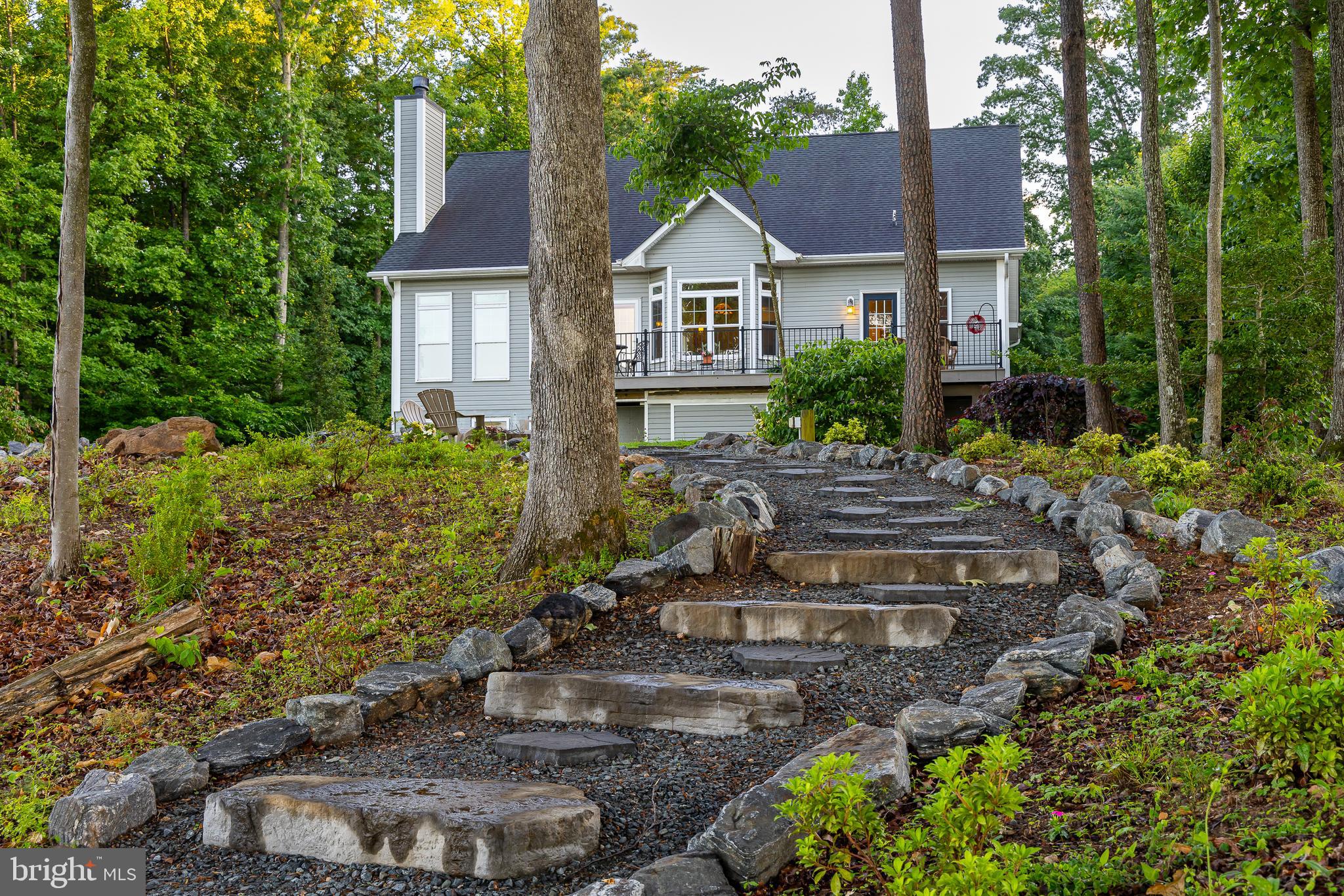 TARA WOODS - Residential