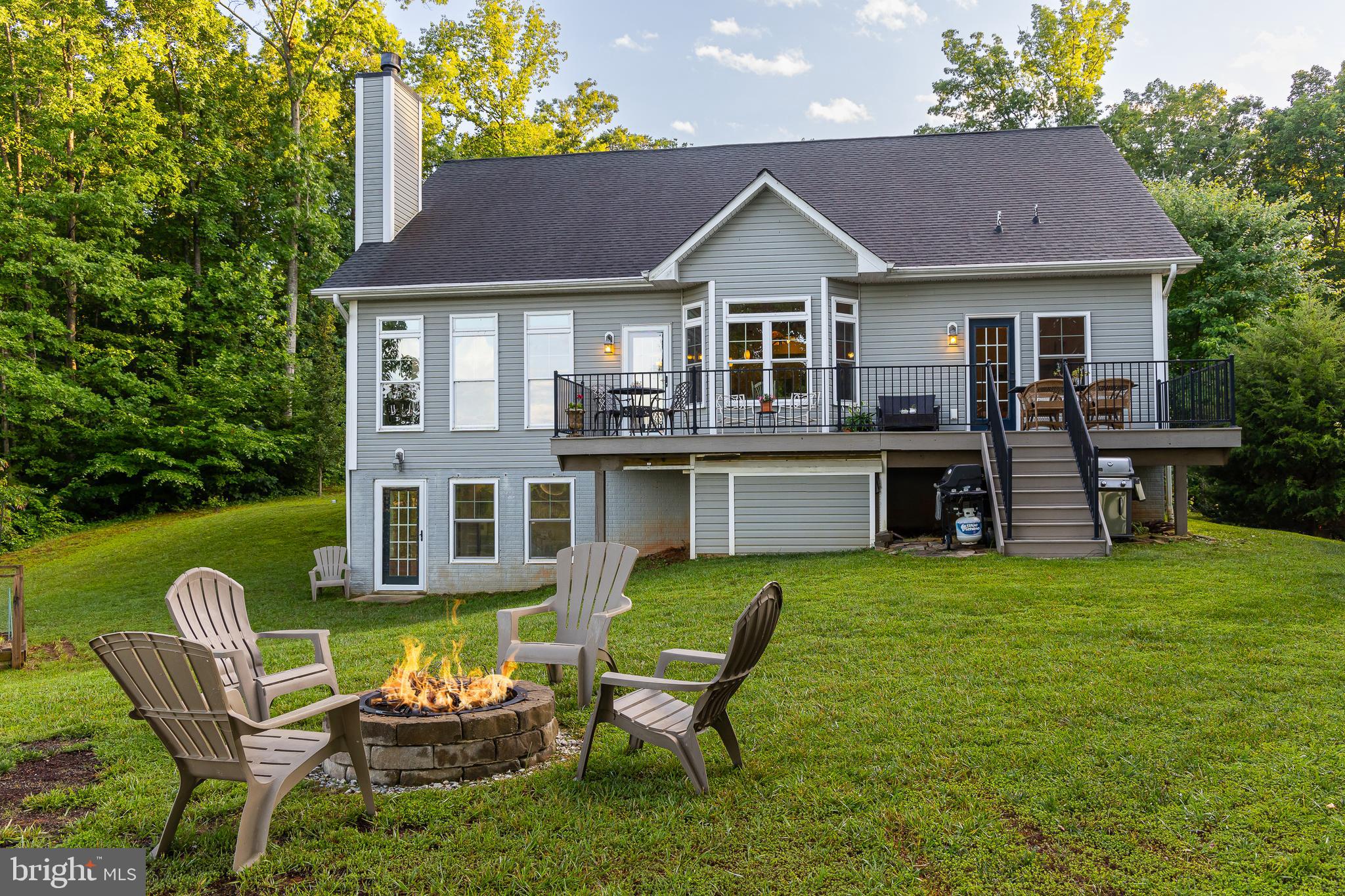 TARA WOODS - Residential