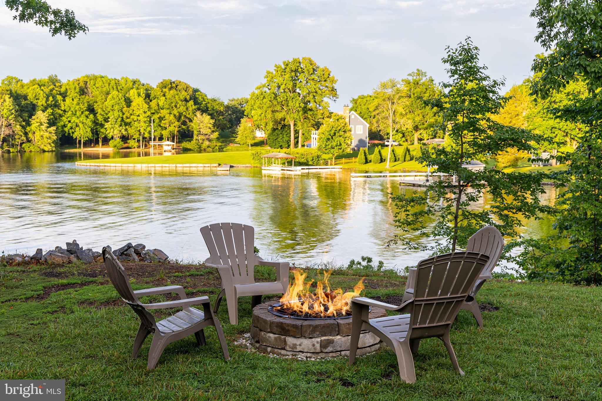 TARA WOODS - Residential