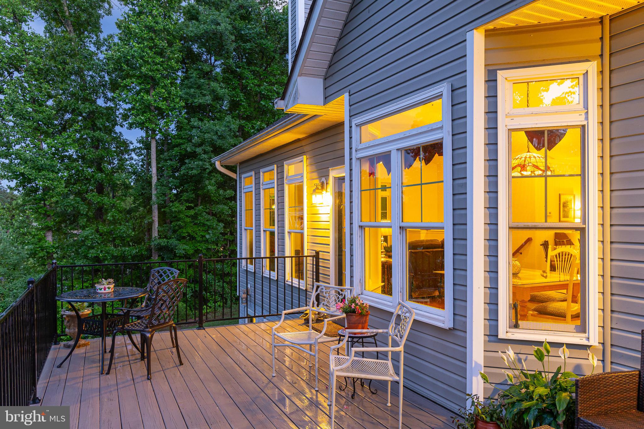 TARA WOODS - Residential