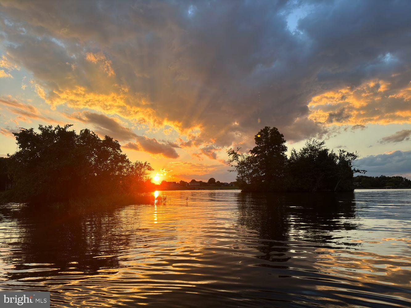 TARA WOODS - Residential