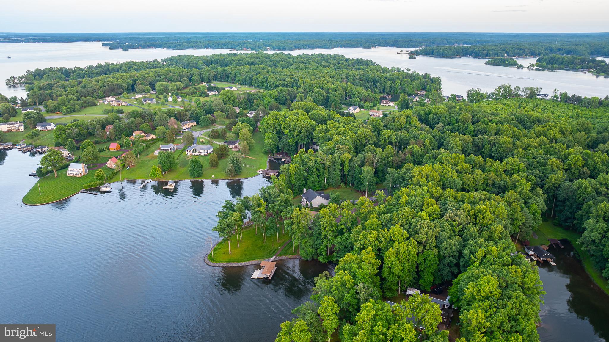 TARA WOODS - Residential