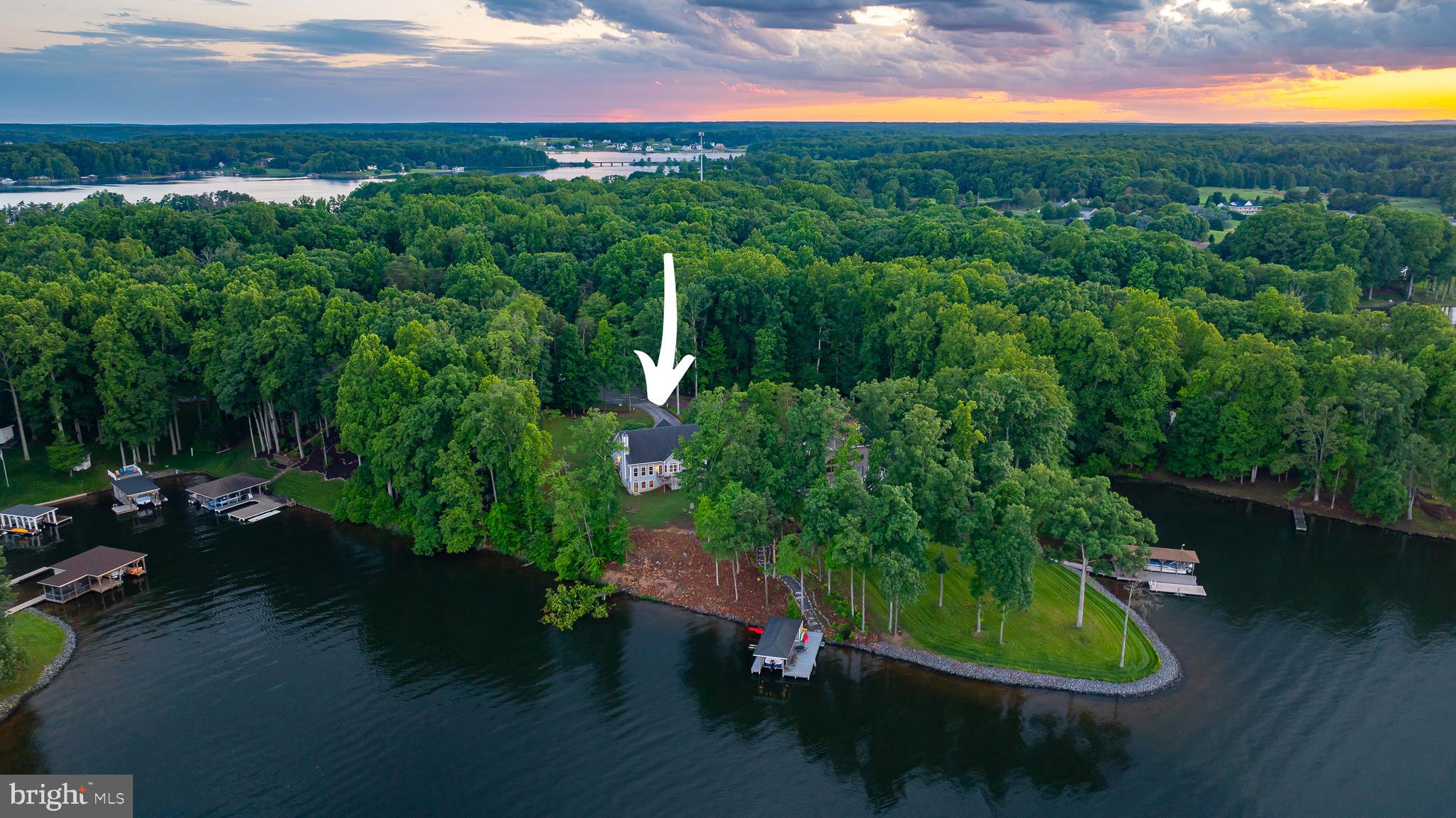 TARA WOODS - Residential