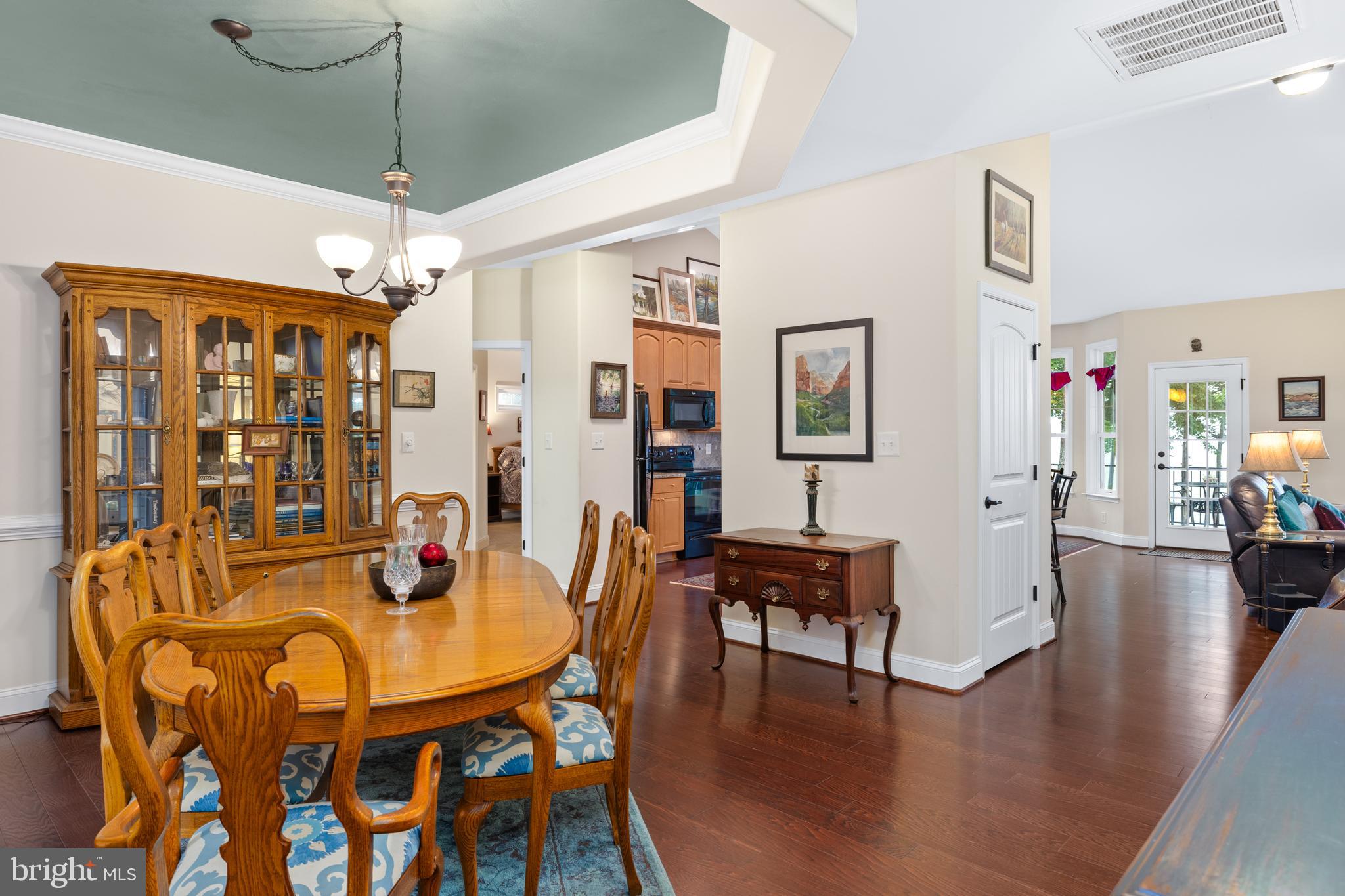 TARA WOODS - Residential