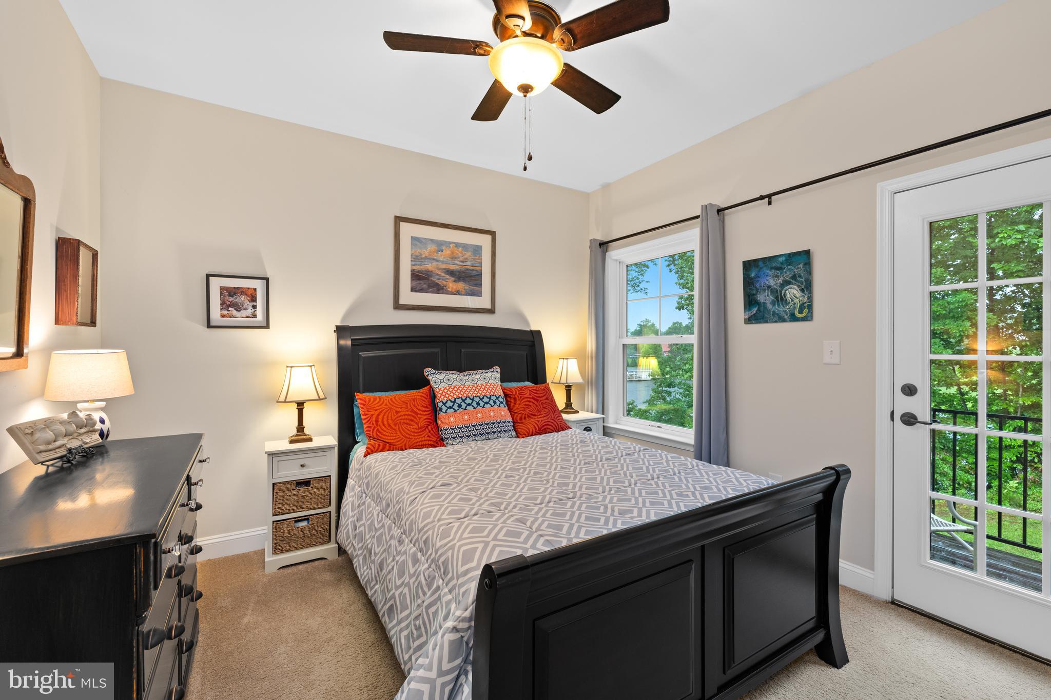 TARA WOODS - Residential