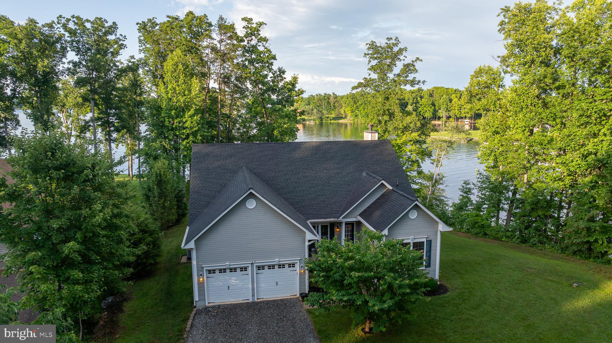 TARA WOODS - Residential