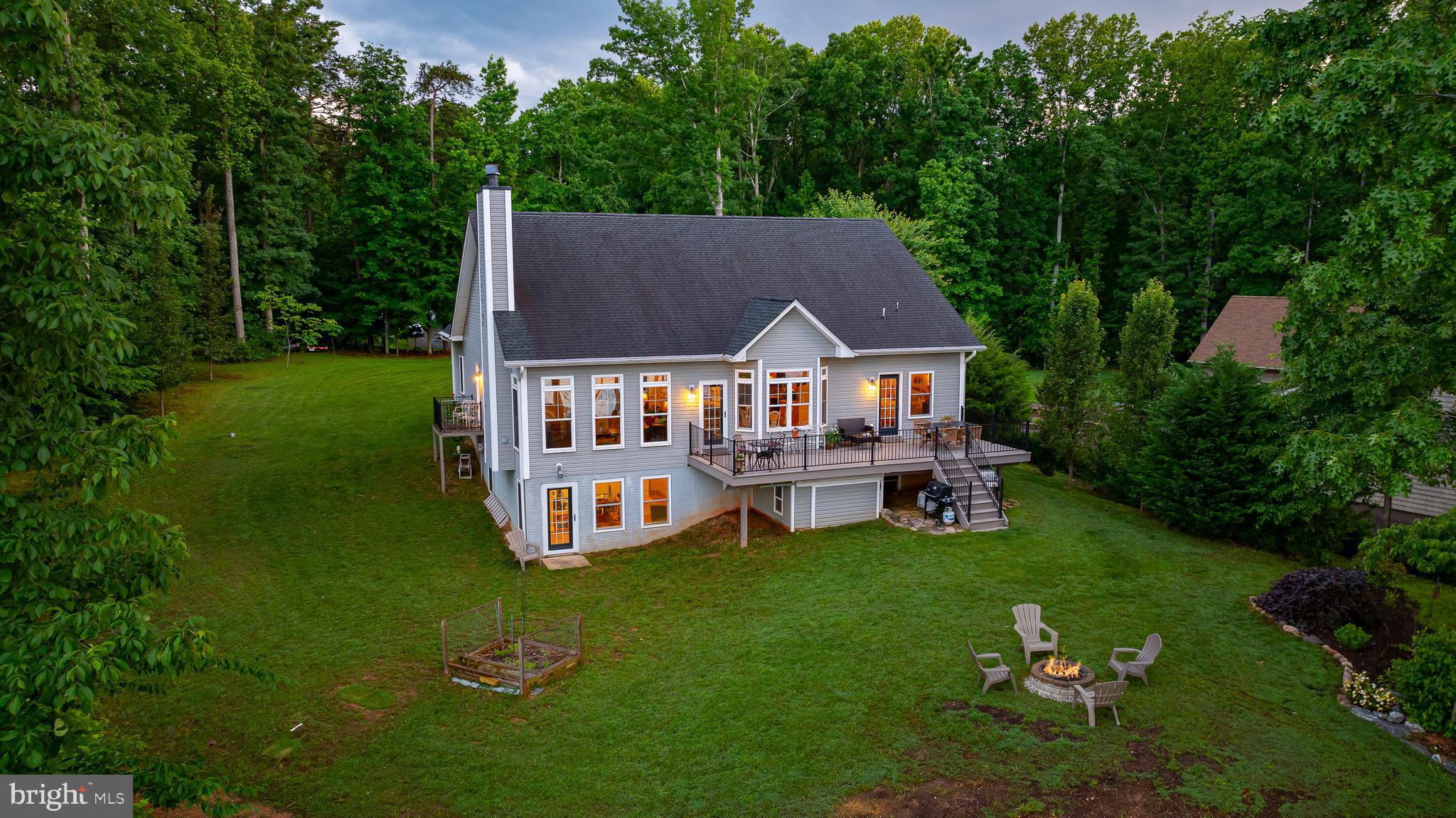 TARA WOODS - Residential