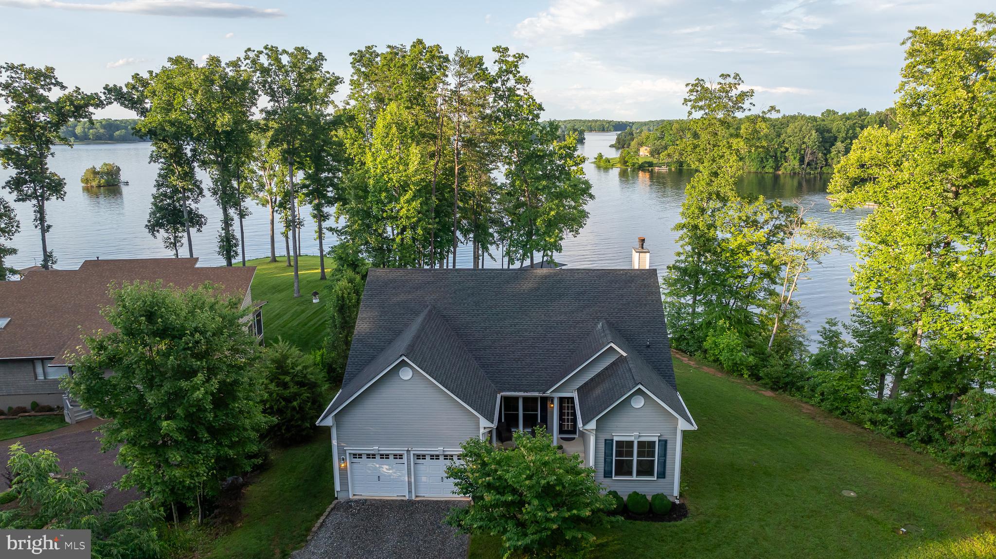 TARA WOODS - Residential