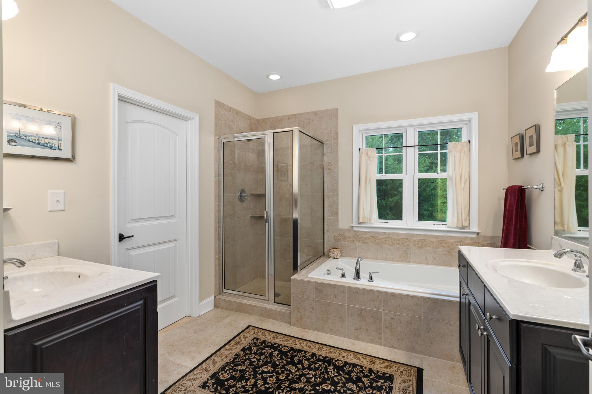 TARA WOODS - Residential