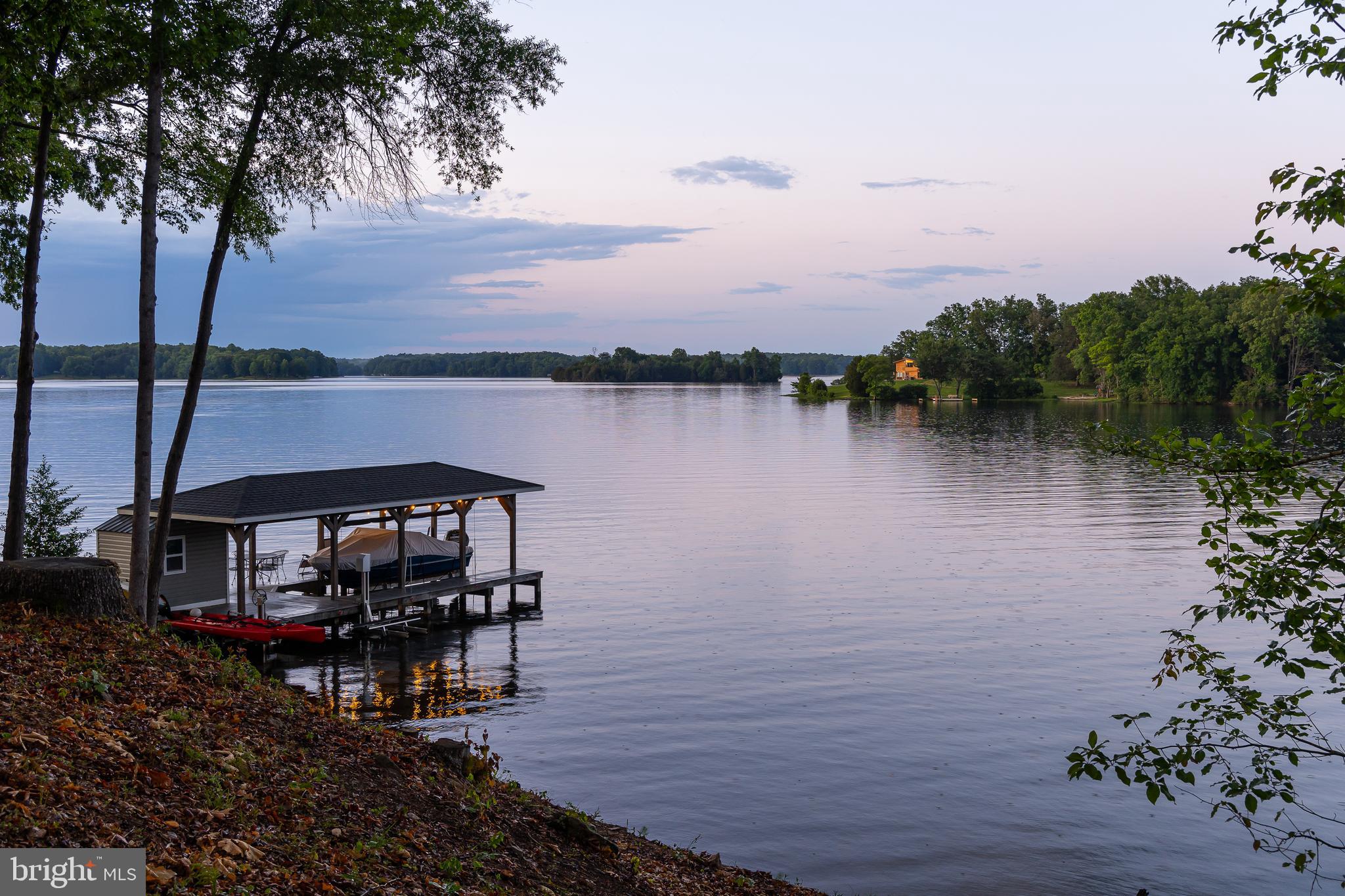 TARA WOODS - Residential