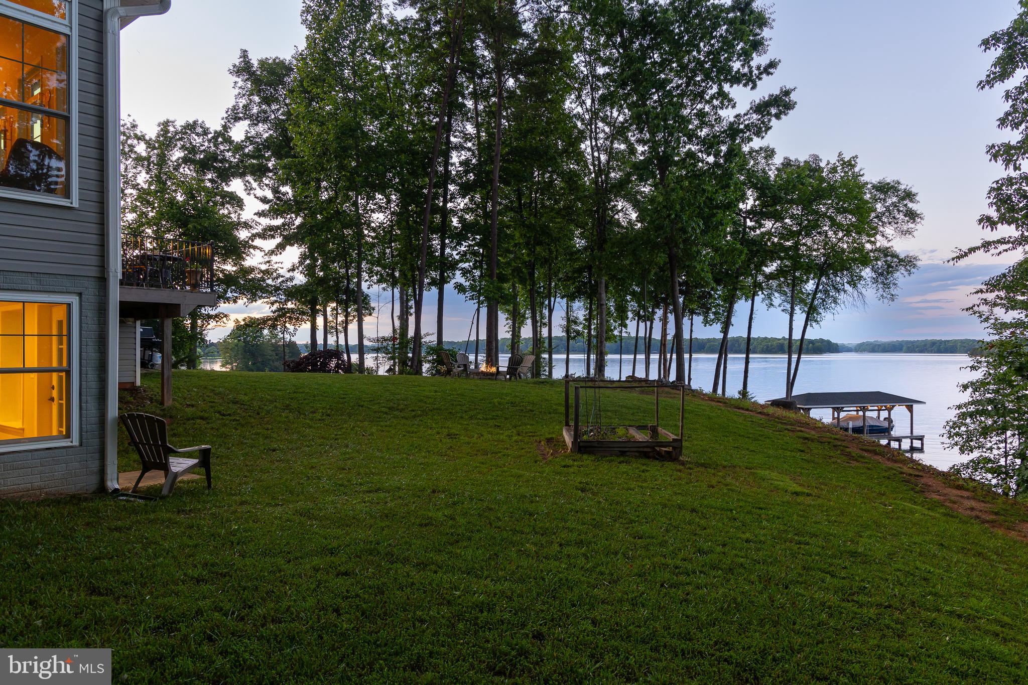 TARA WOODS - Residential