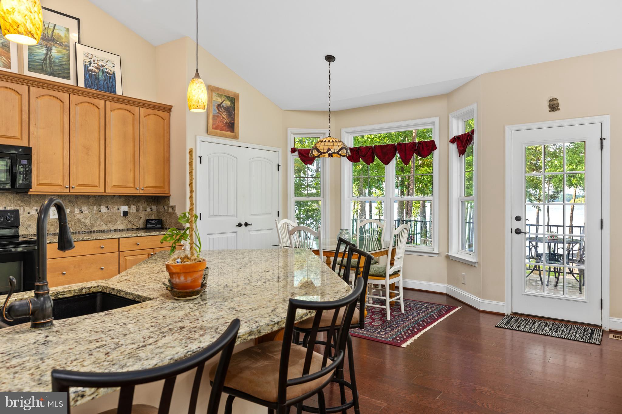 TARA WOODS - Residential