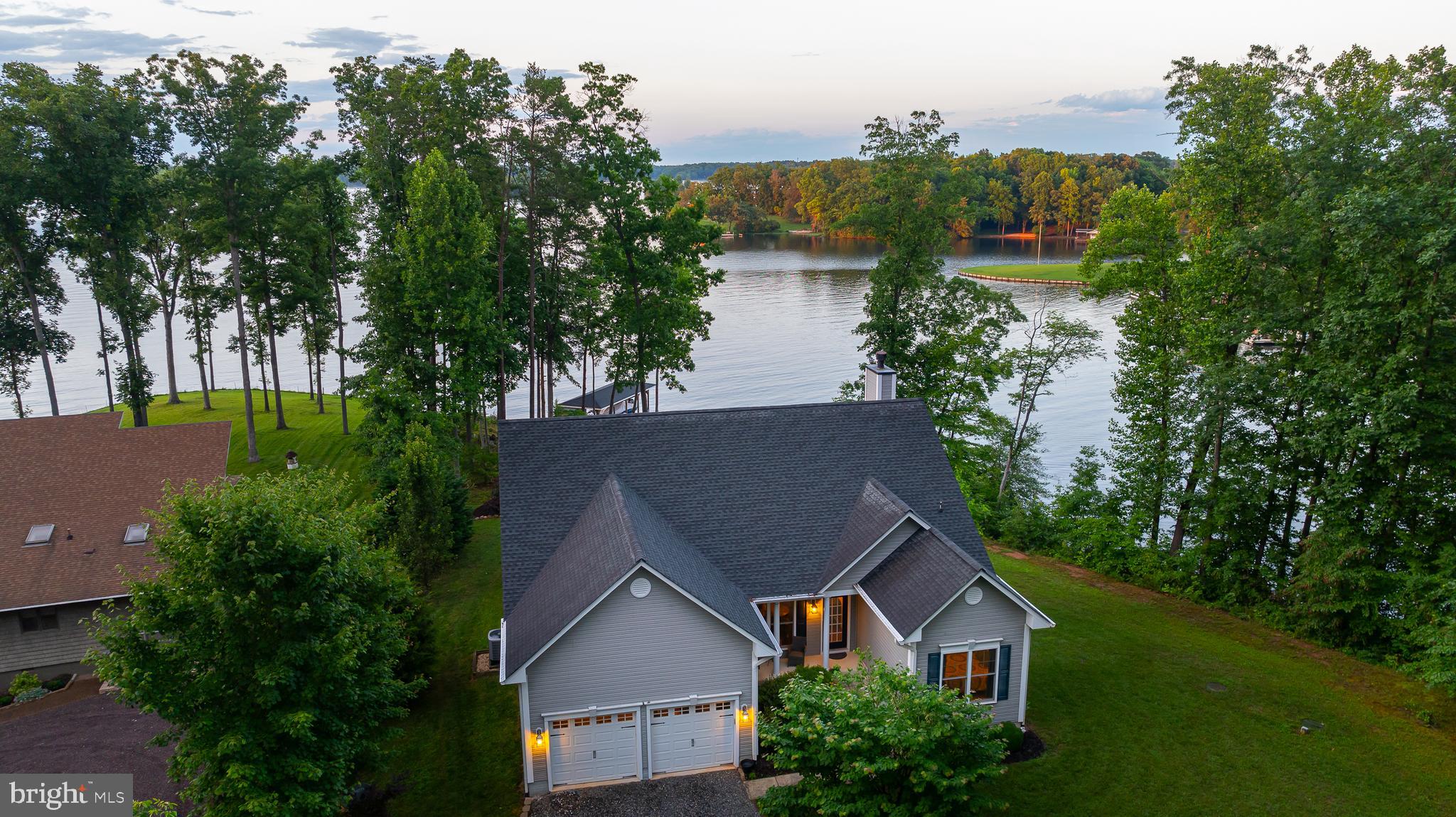 TARA WOODS - Residential