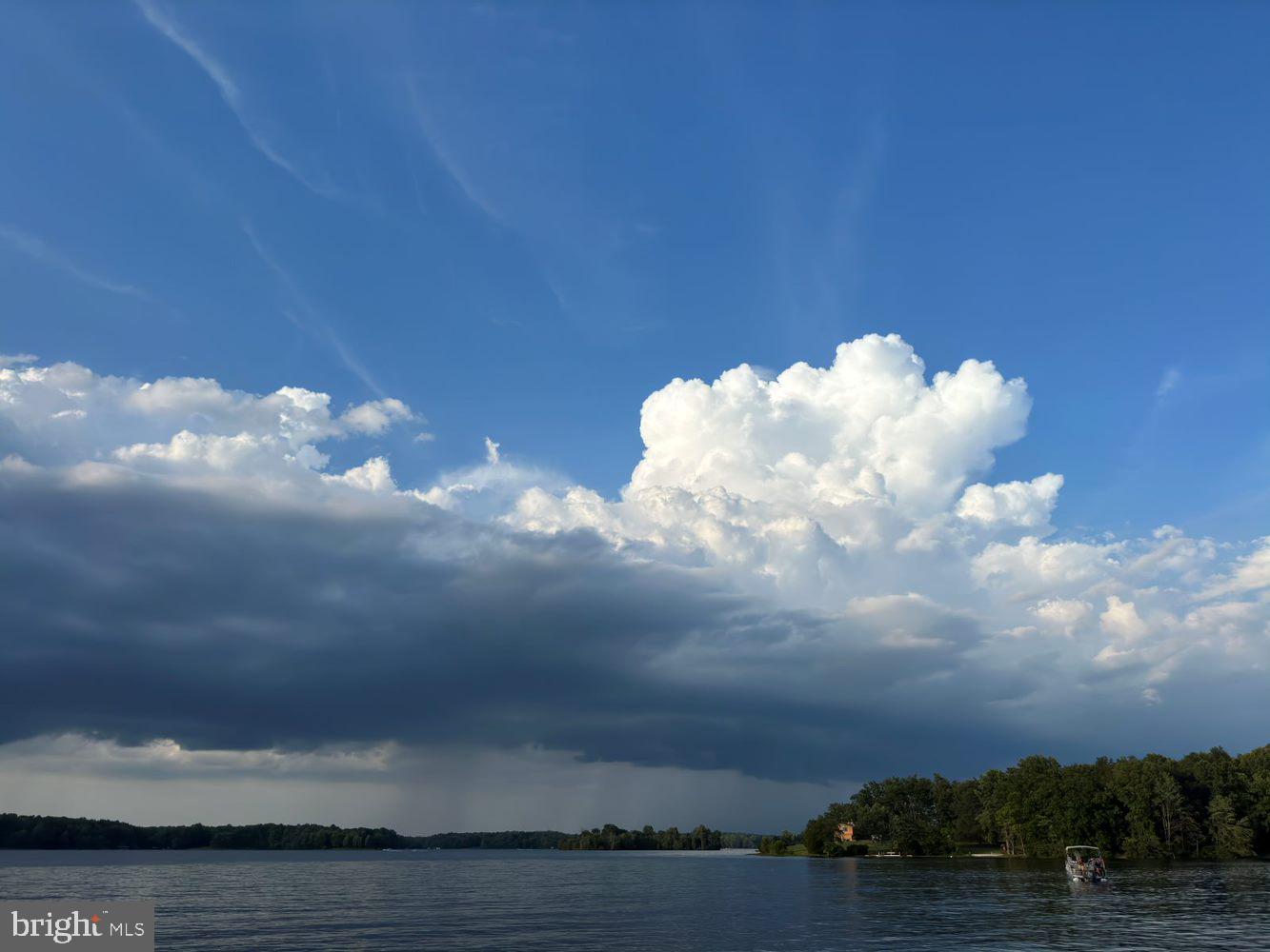 TARA WOODS - Residential