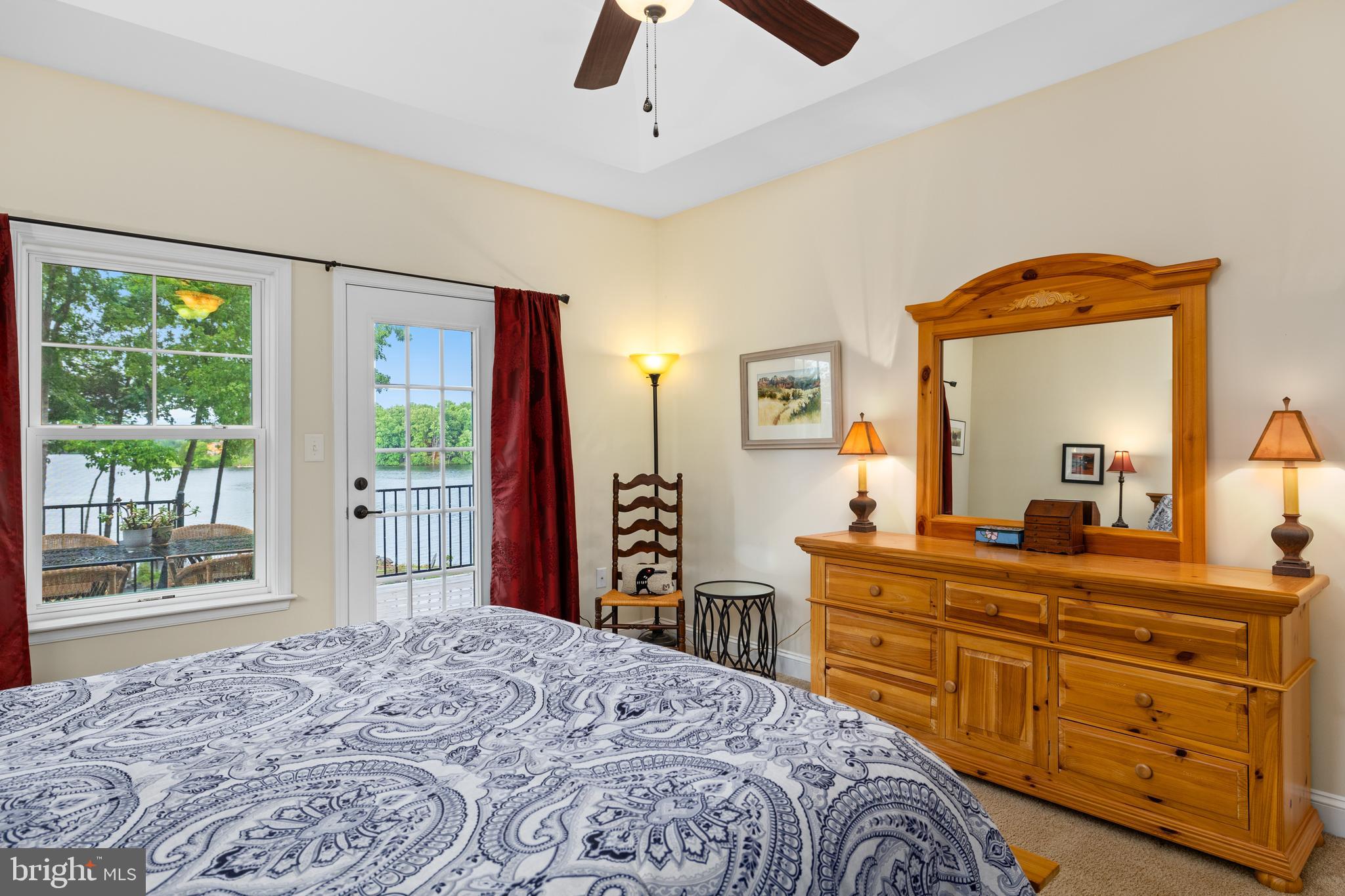 TARA WOODS - Residential