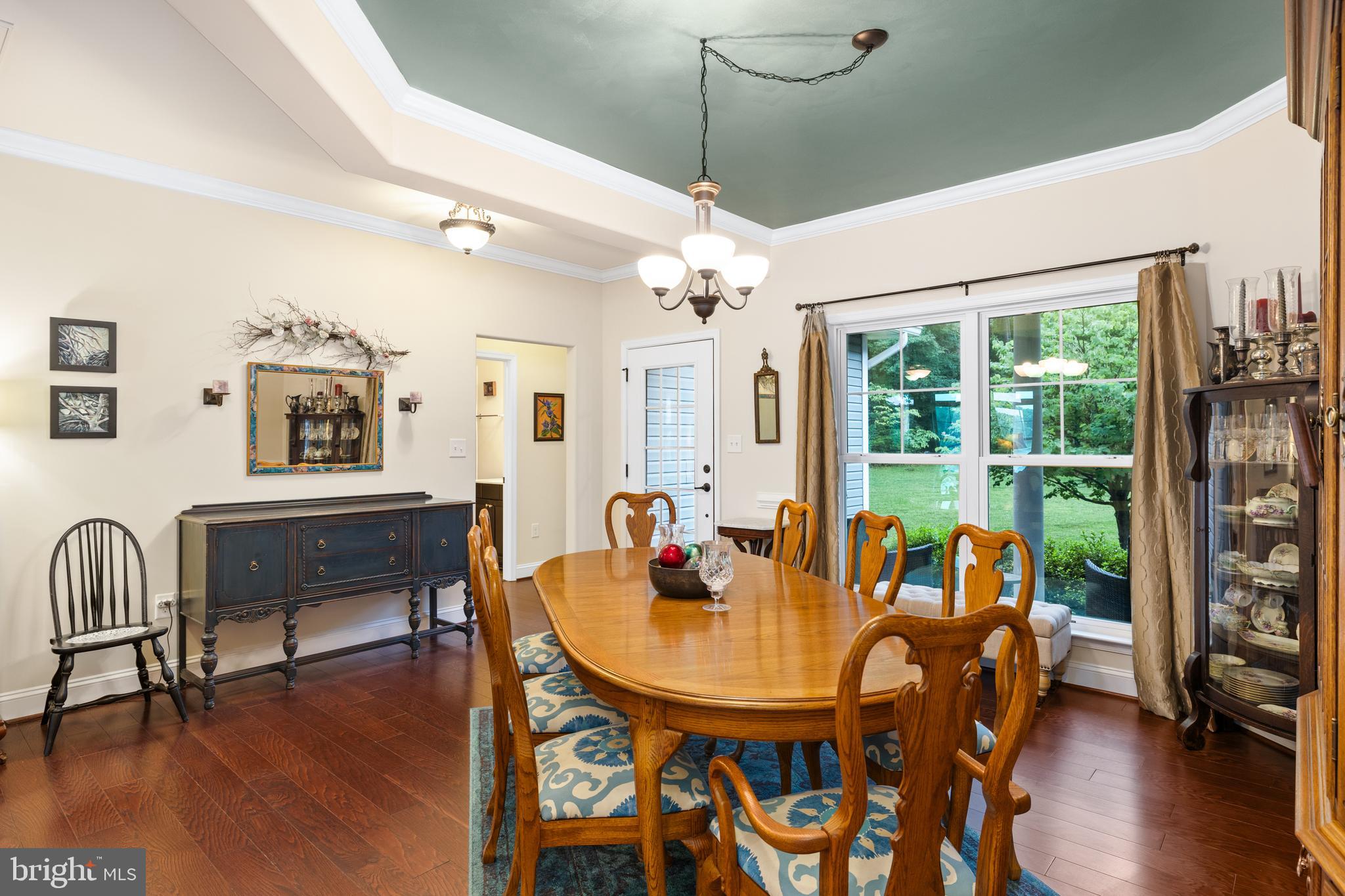 TARA WOODS - Residential