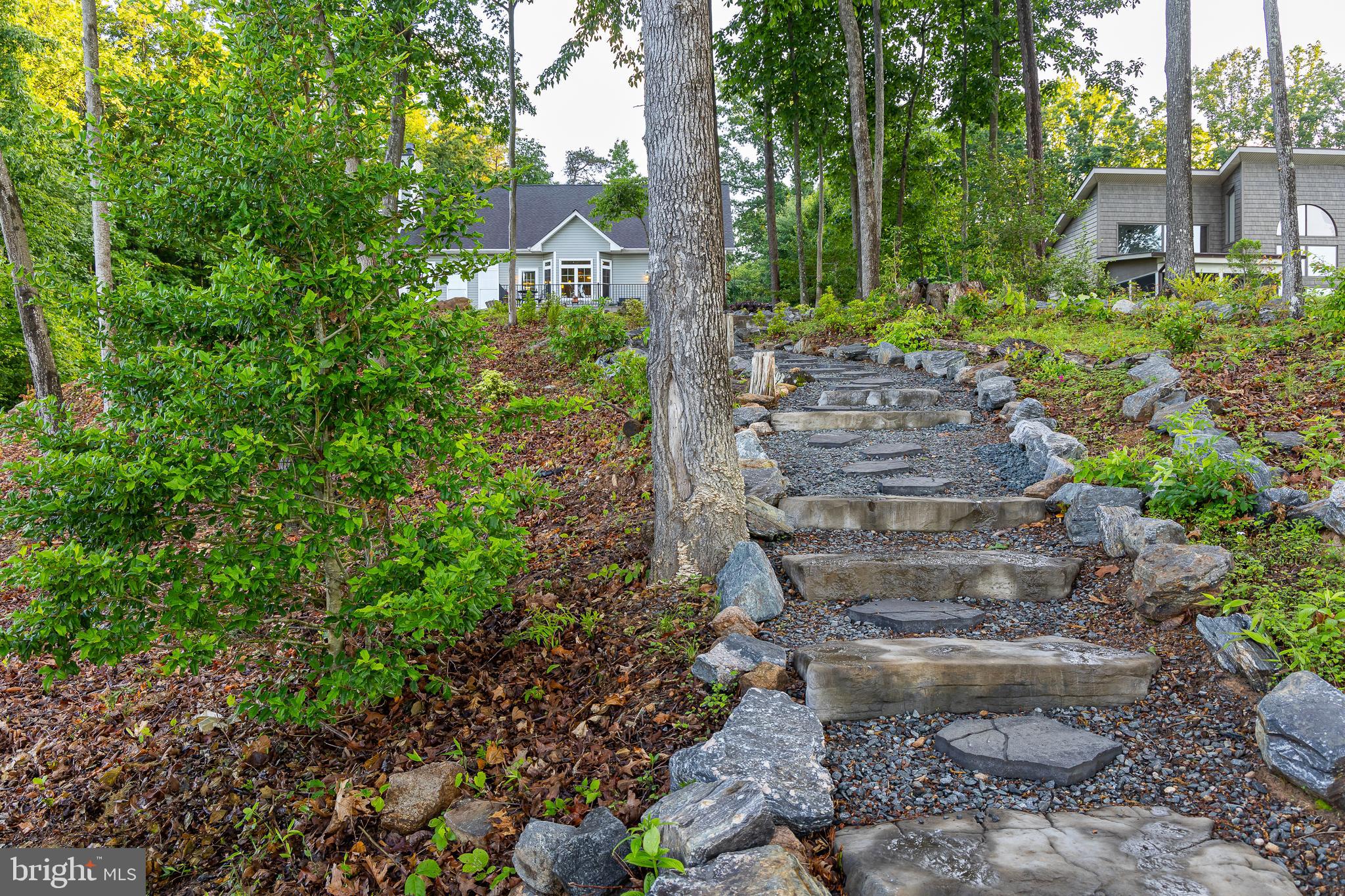 TARA WOODS - Residential