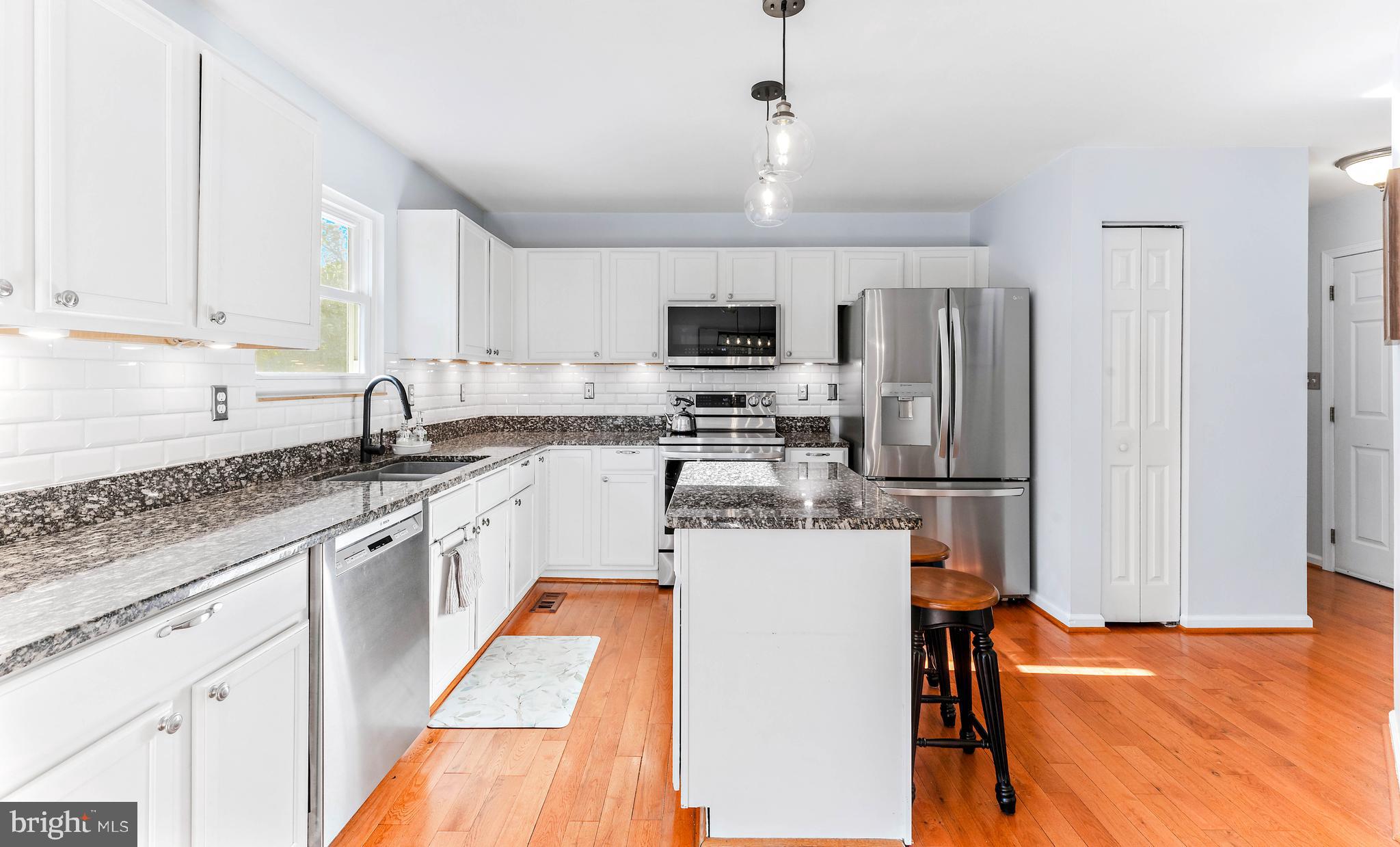 ADMIRAL HEIGHTS - Residential