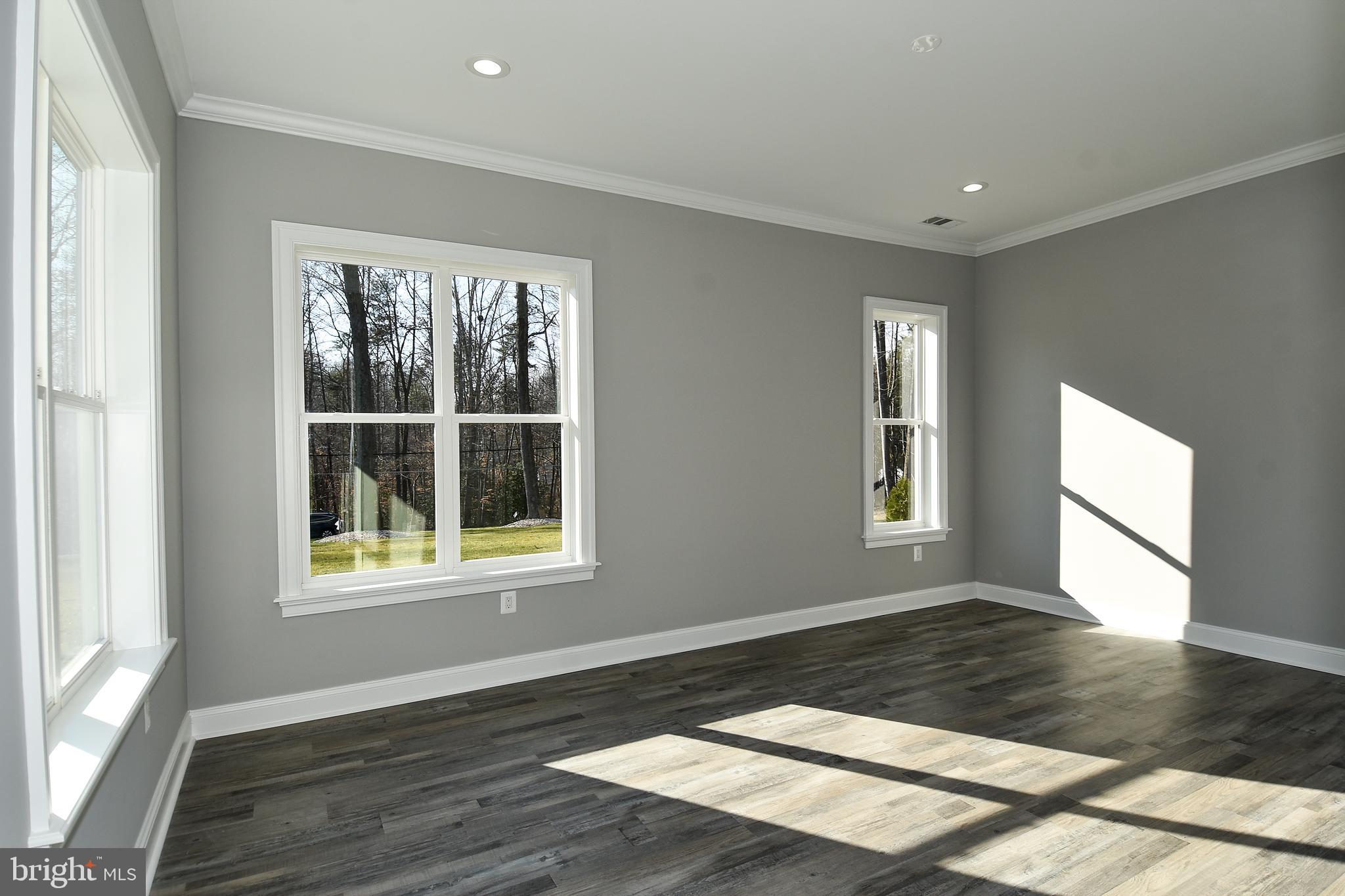 STAFFORD HEIGHTS - Residential