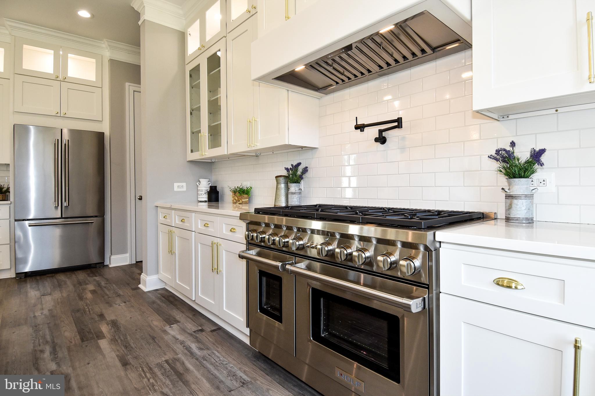 STAFFORD HEIGHTS - Residential