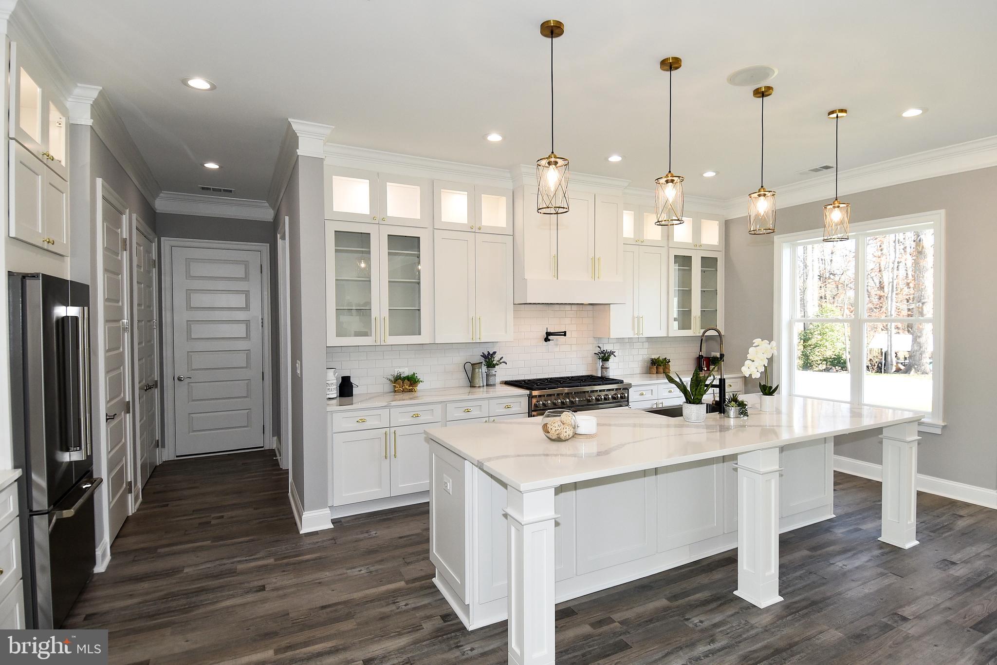 STAFFORD HEIGHTS - Residential