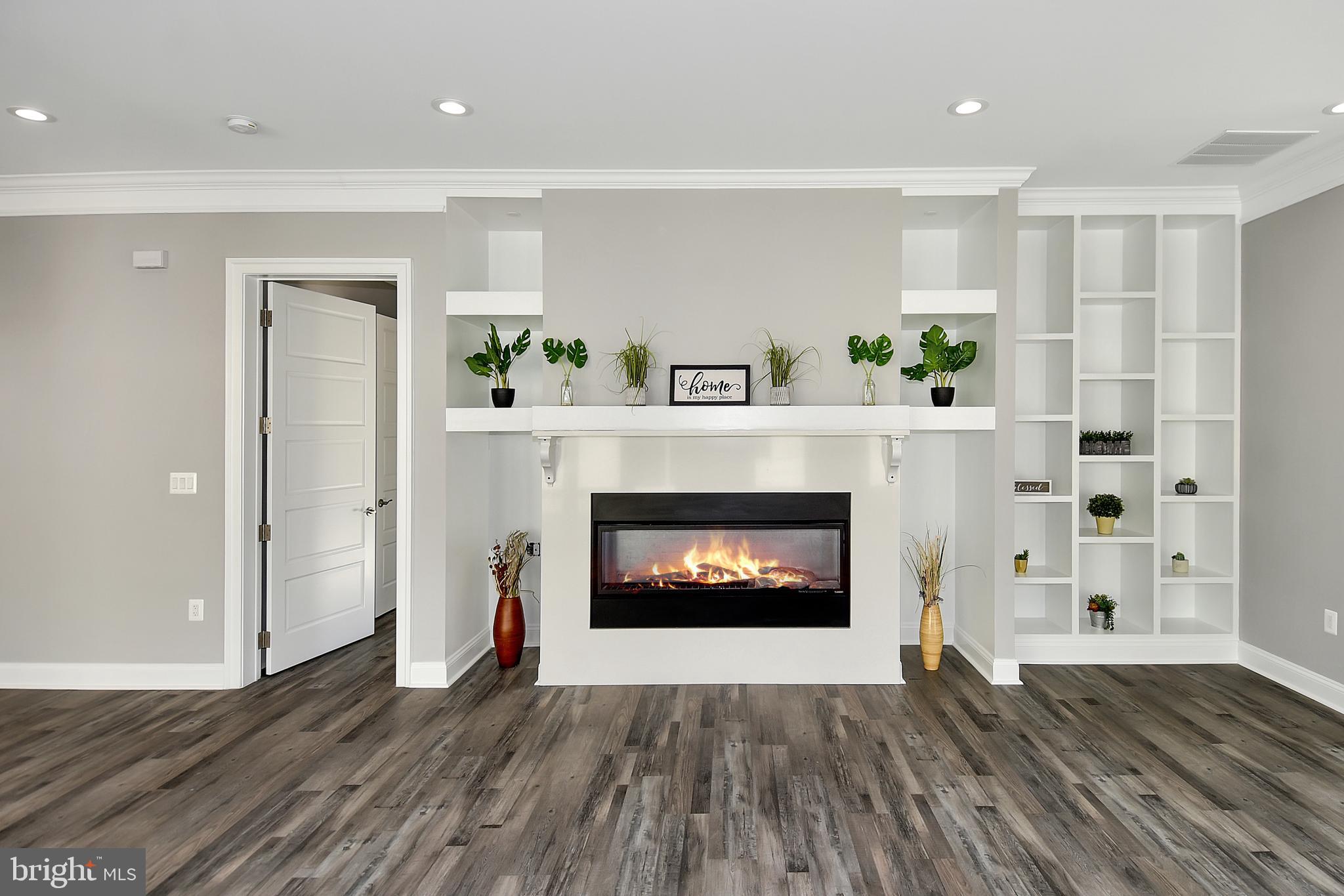 STAFFORD HEIGHTS - Residential