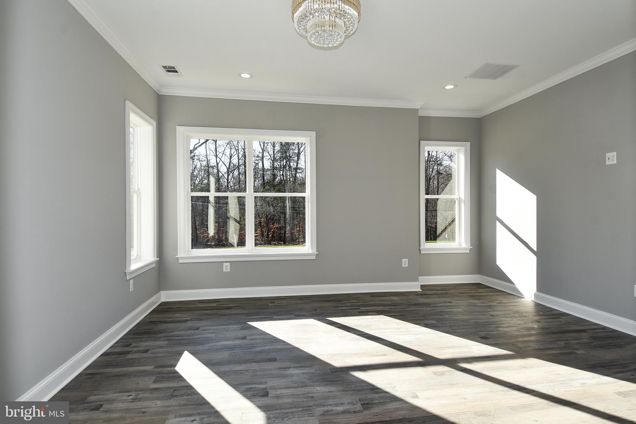 STAFFORD HEIGHTS - Residential