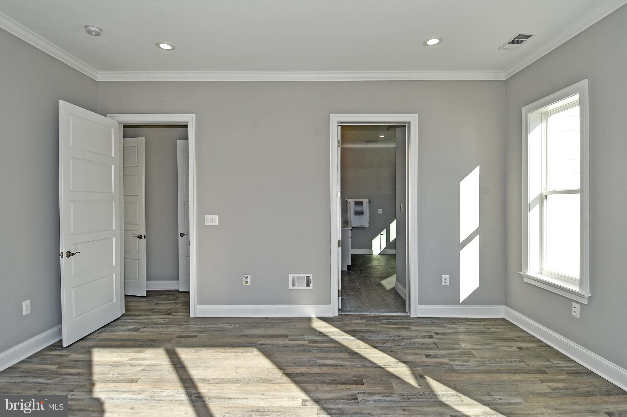 STAFFORD HEIGHTS - Residential