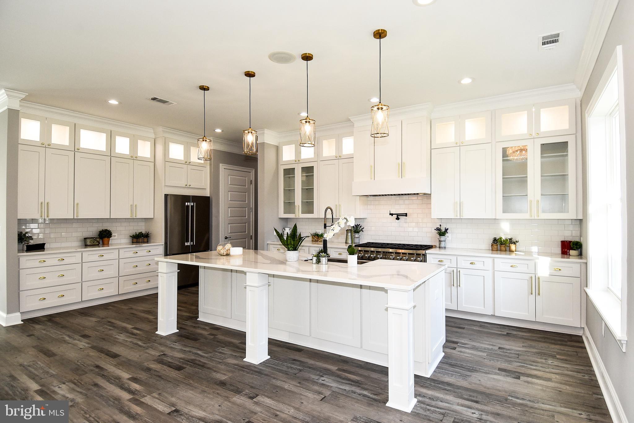 STAFFORD HEIGHTS - Residential