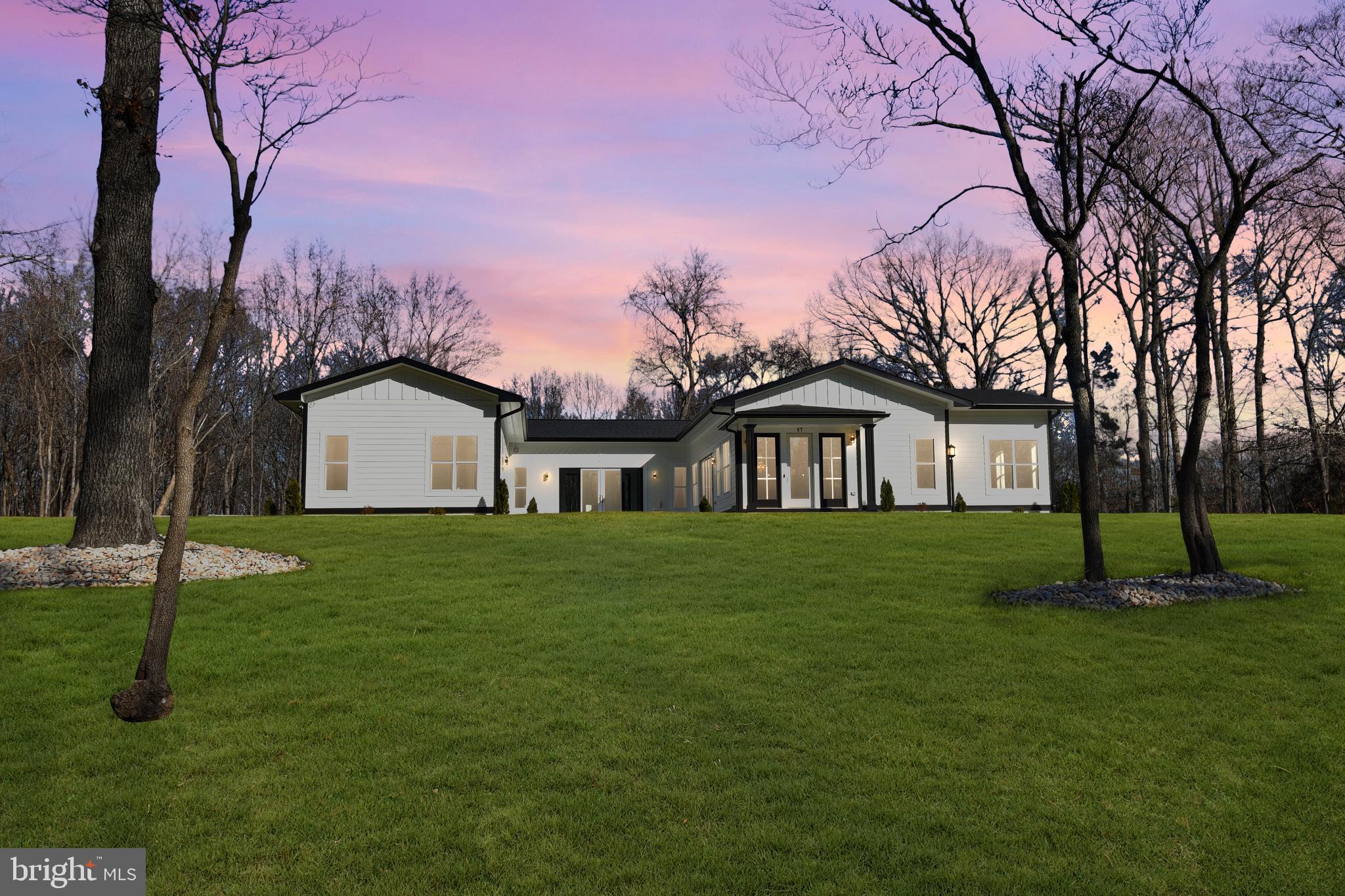 STAFFORD HEIGHTS - Residential