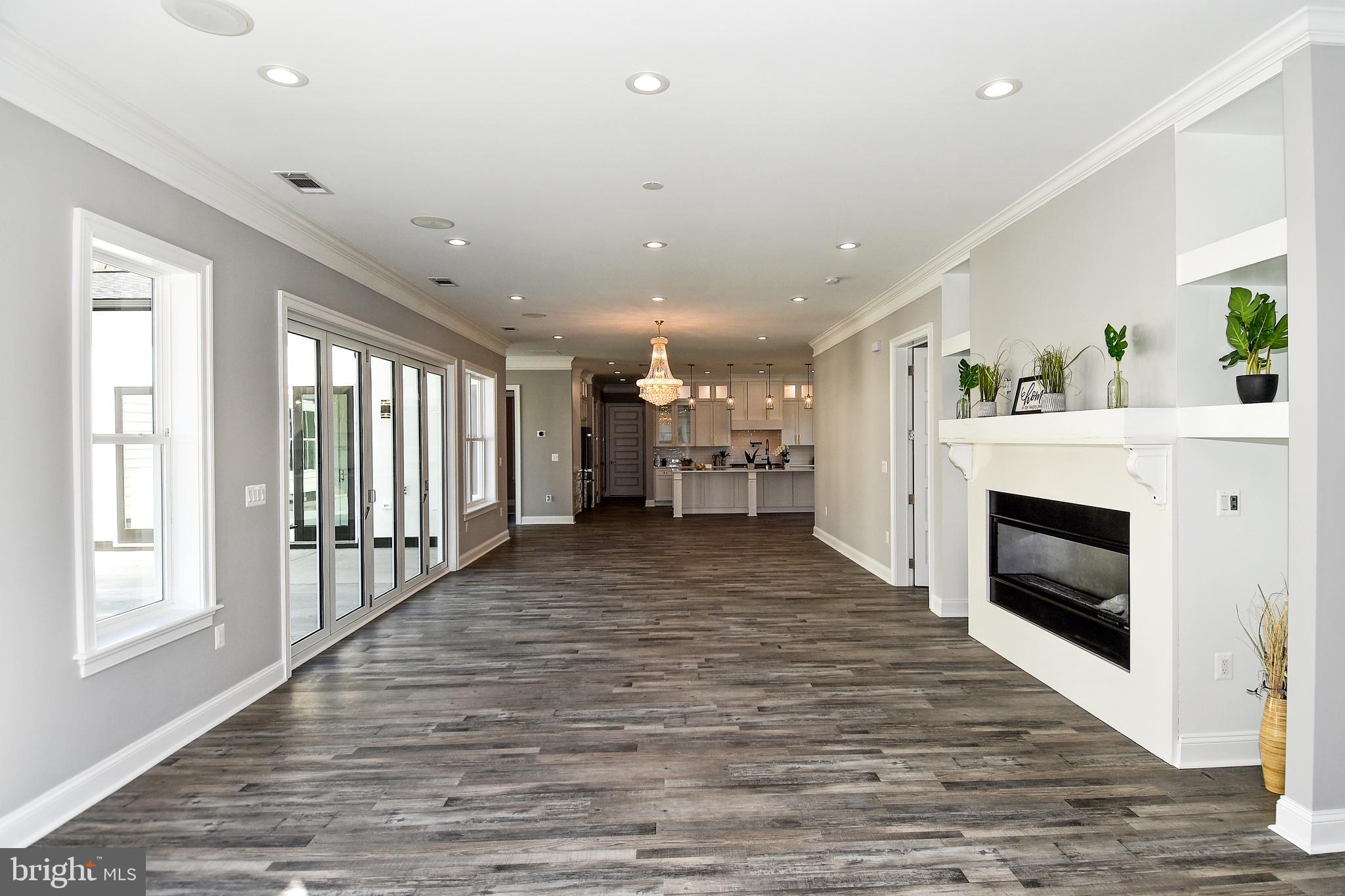 STAFFORD HEIGHTS - Residential