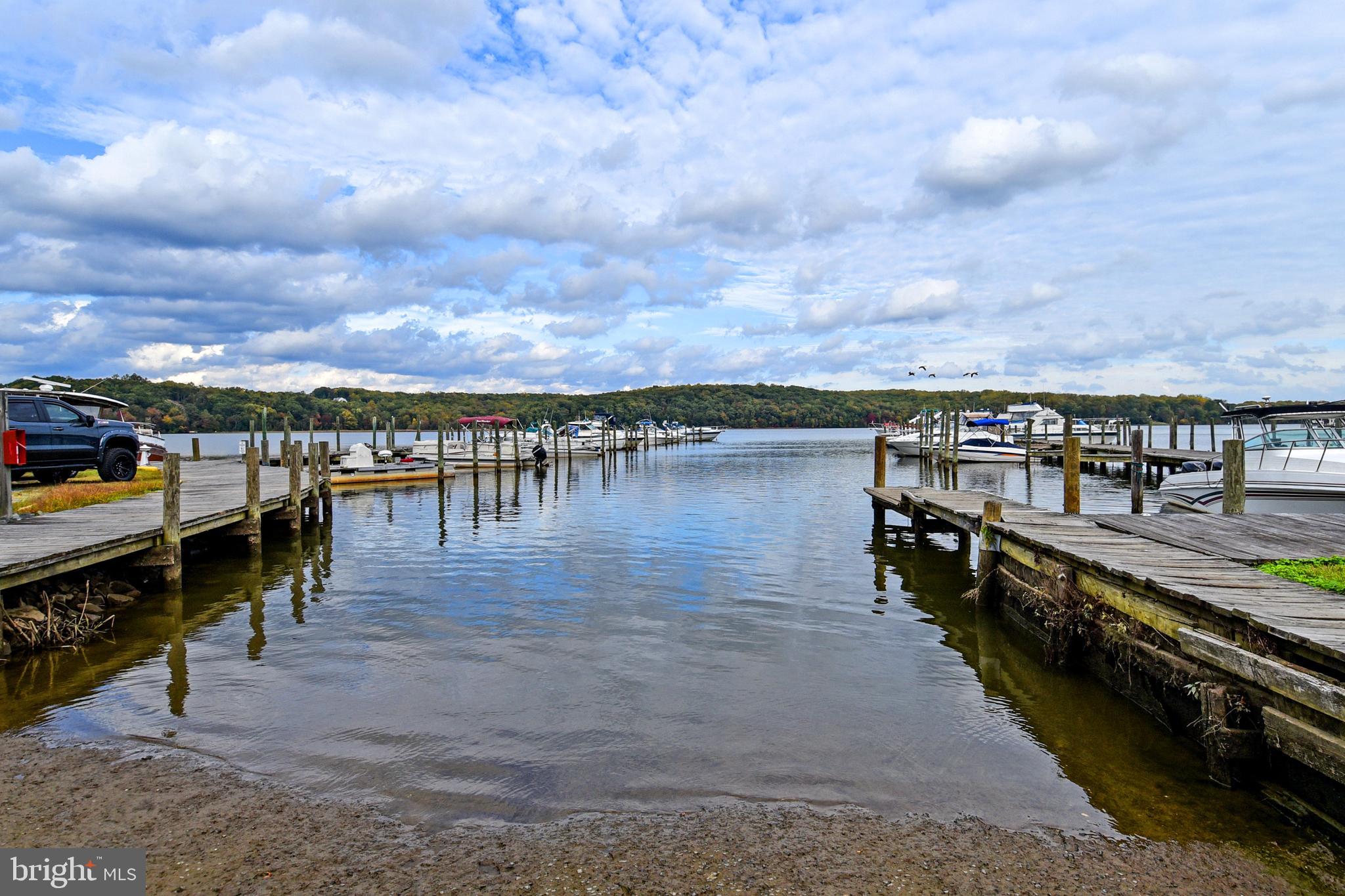 STAFFORD HEIGHTS - Residential