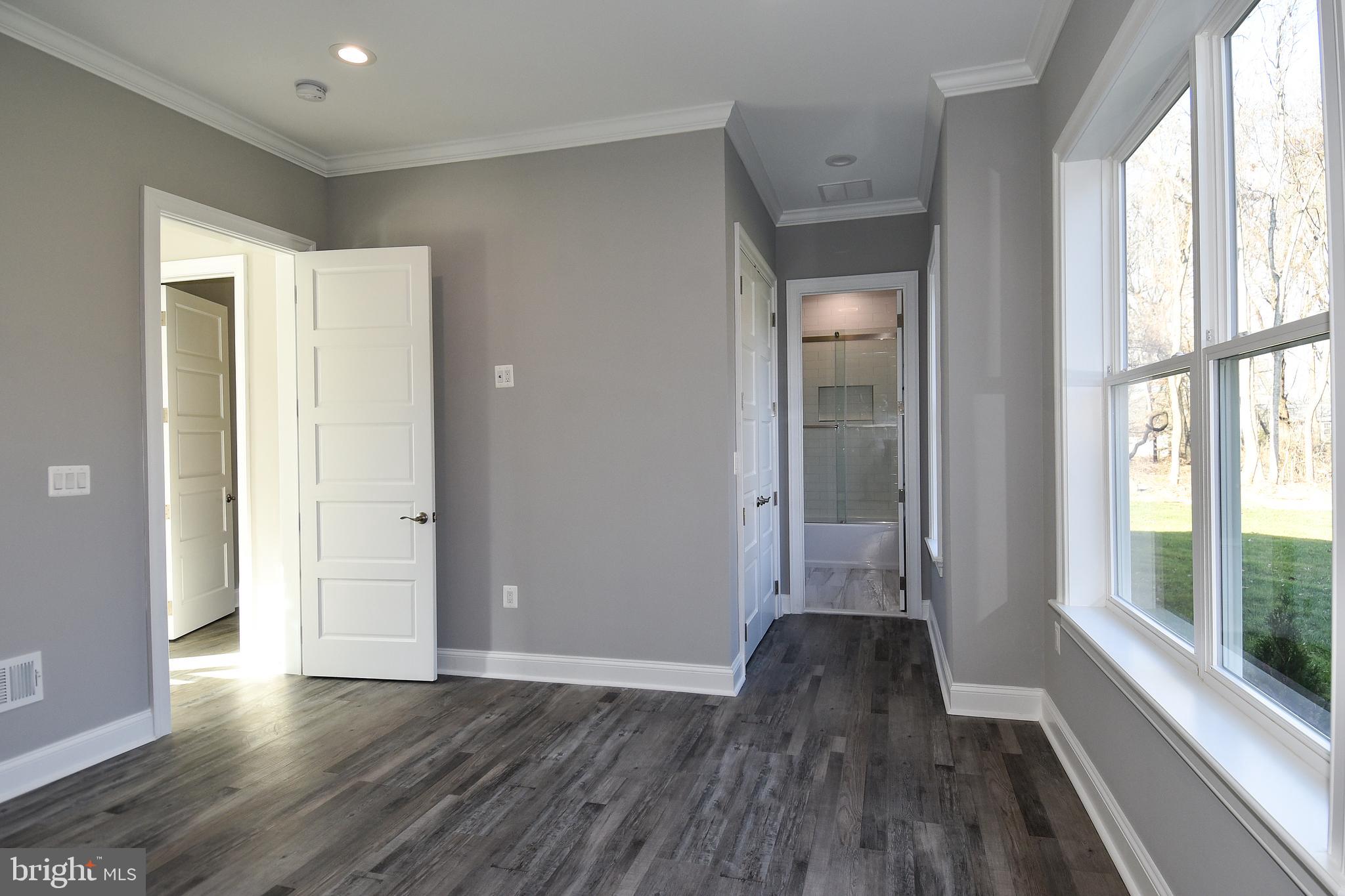 STAFFORD HEIGHTS - Residential