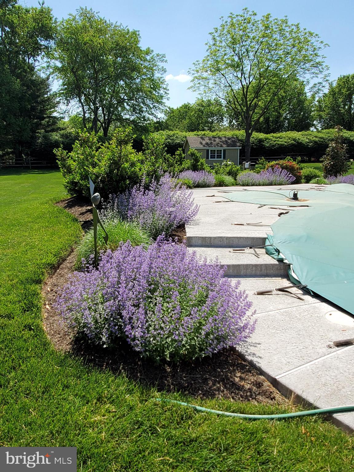 SANDY RIDGE ACRES - Residential