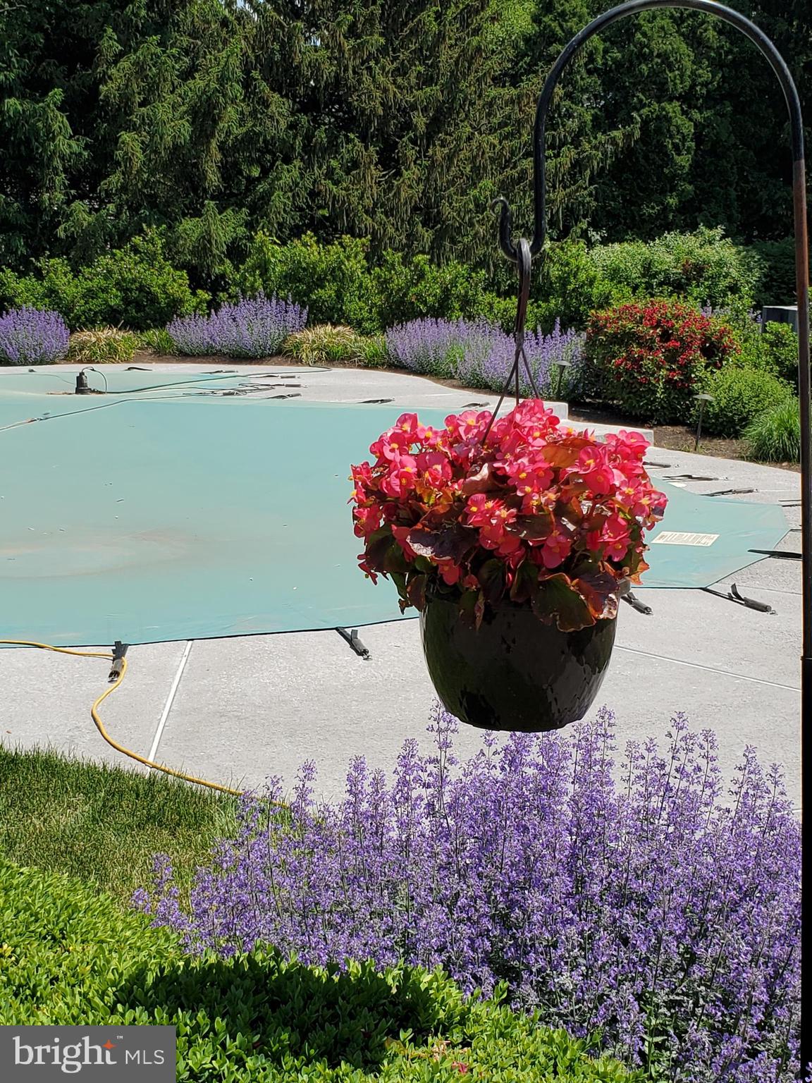 SANDY RIDGE ACRES - Residential