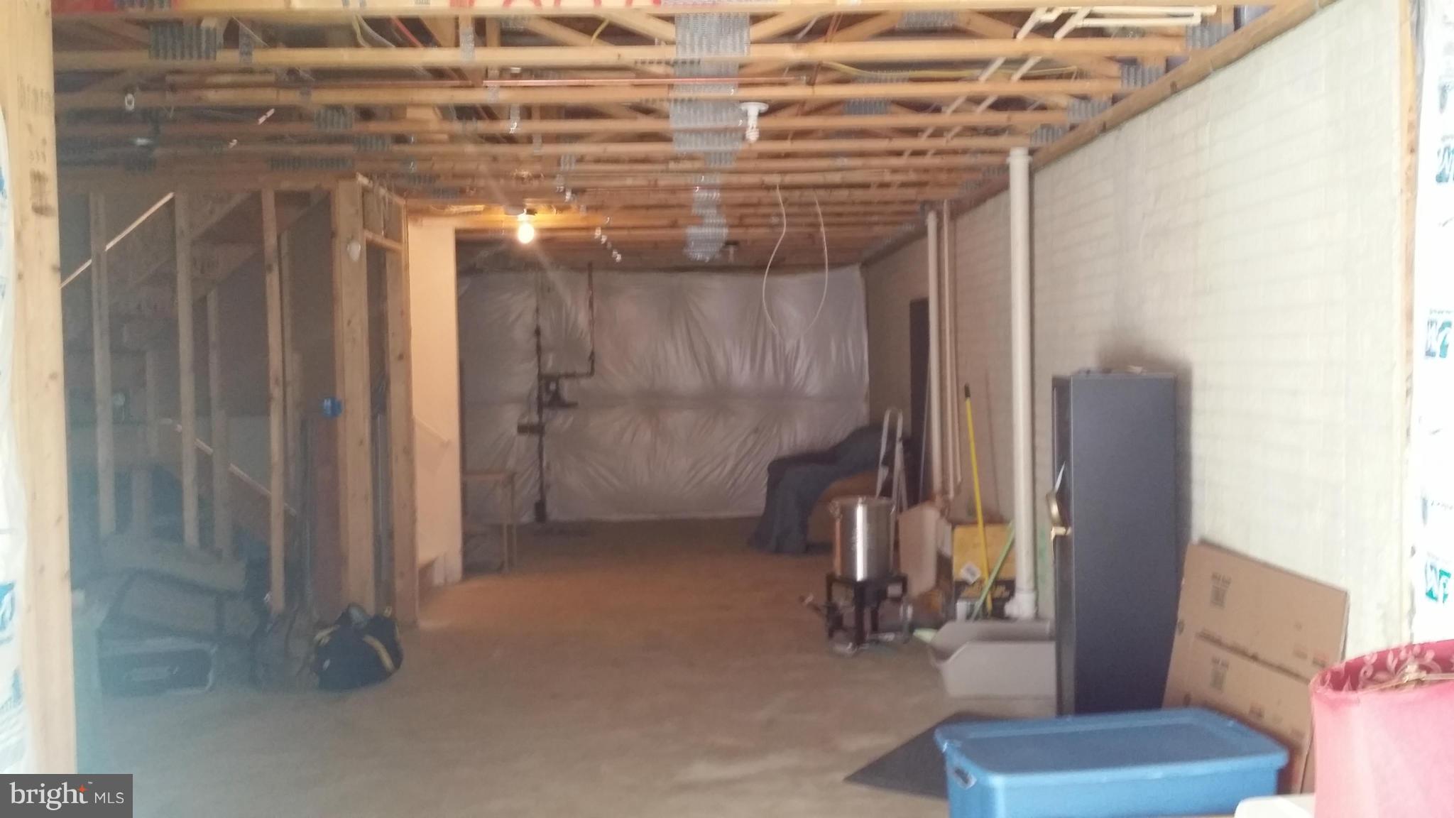 ASHBY PLACE II - Residential Lease