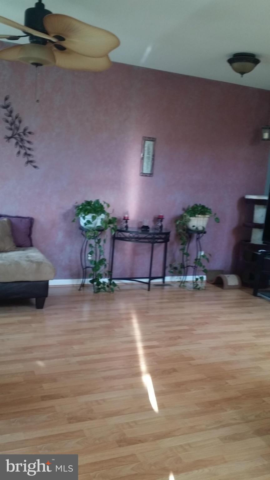 ASHBY PLACE II - Residential Lease