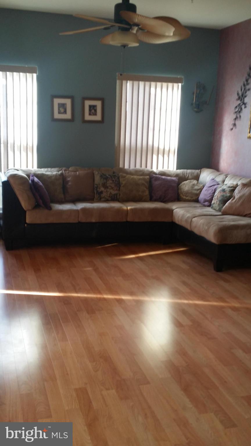 ASHBY PLACE II - Residential Lease