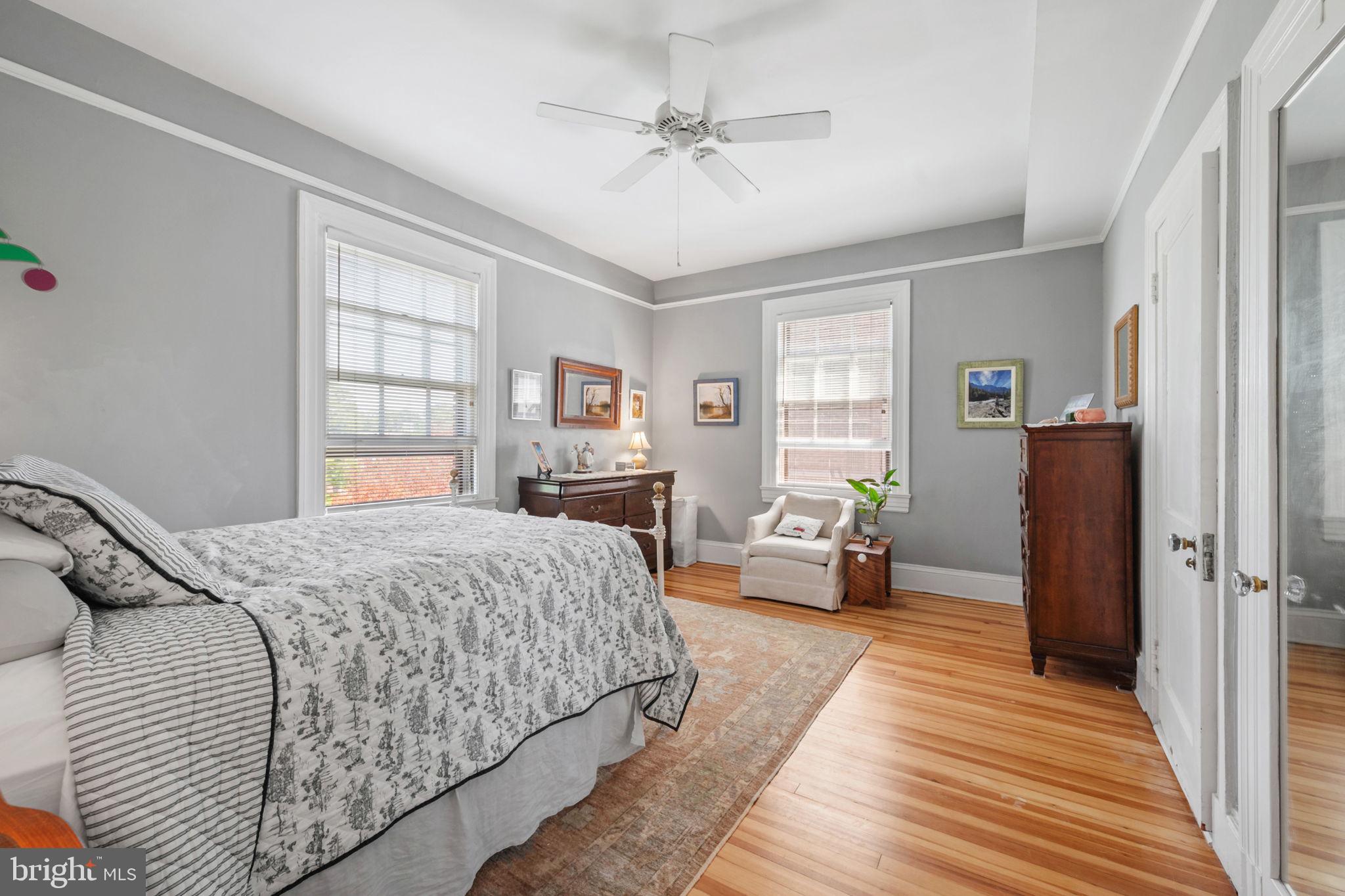 ROLAND PARK - Residential