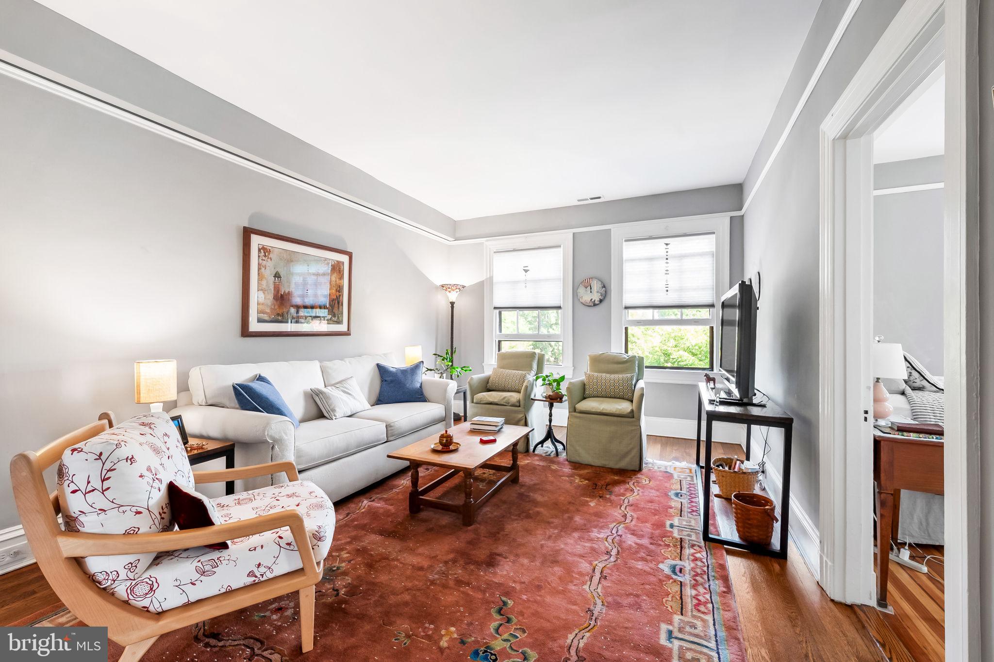 ROLAND PARK - Residential