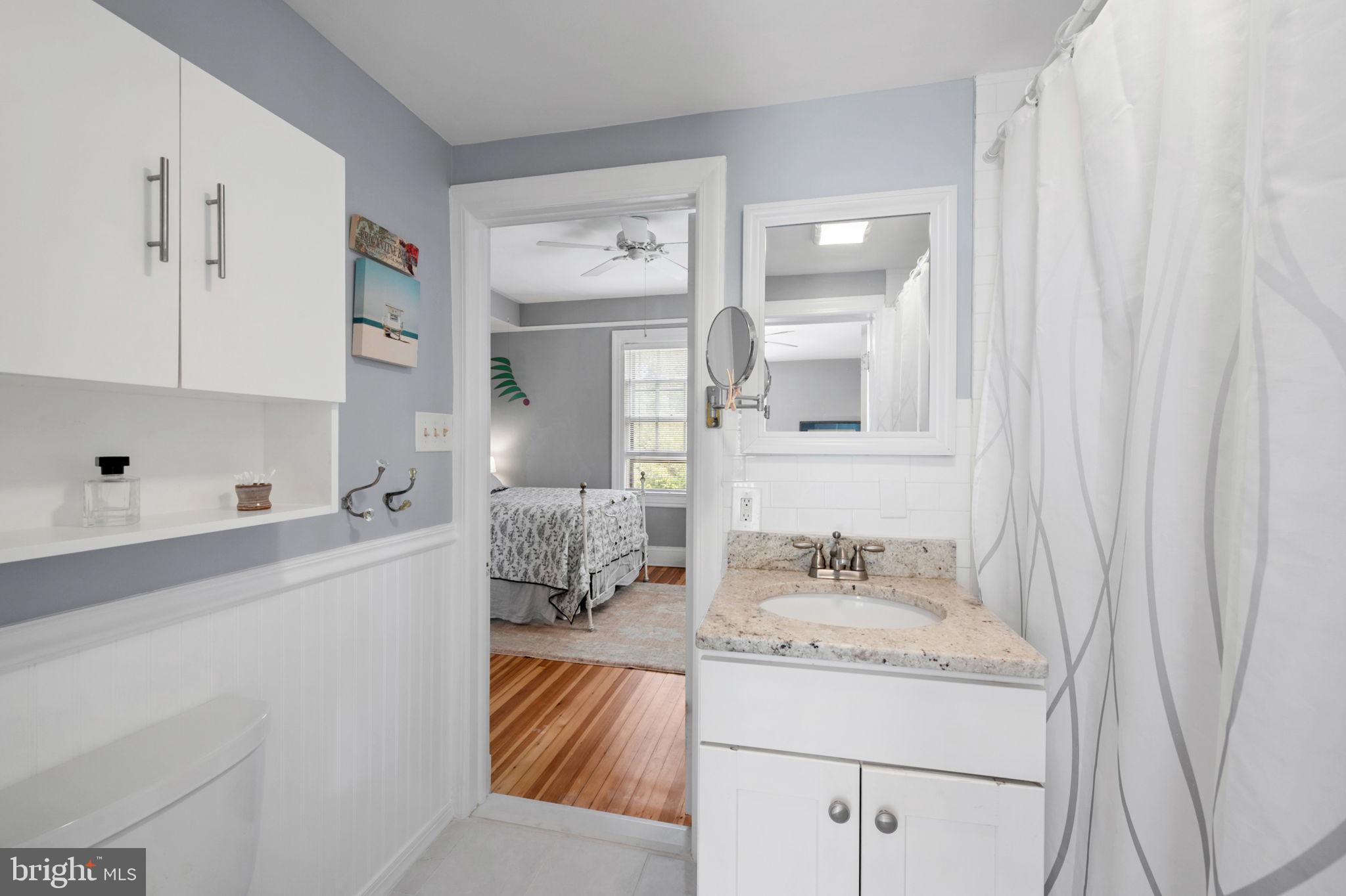 ROLAND PARK - Residential