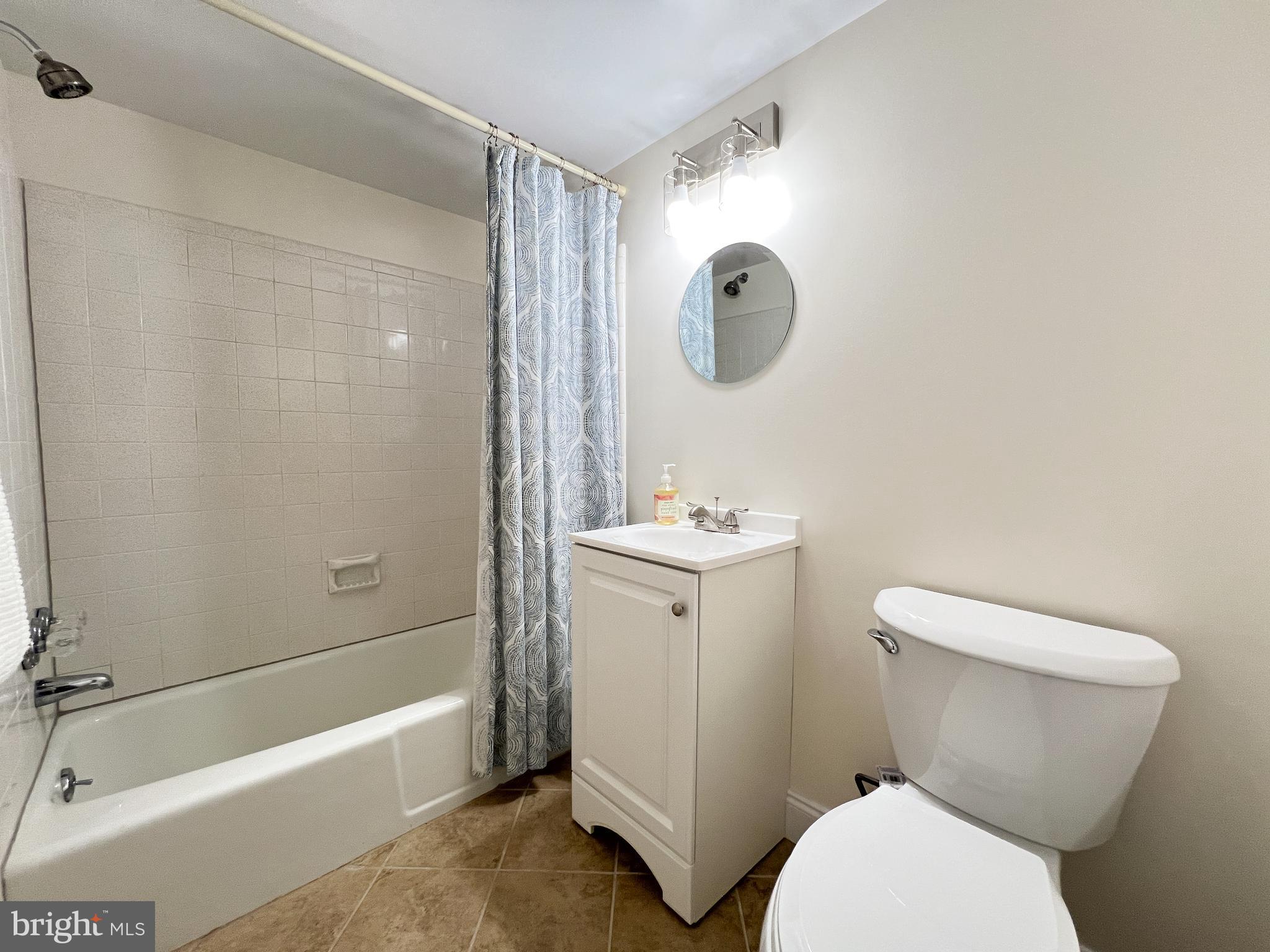 LAYHILL VILLAGE - Residential