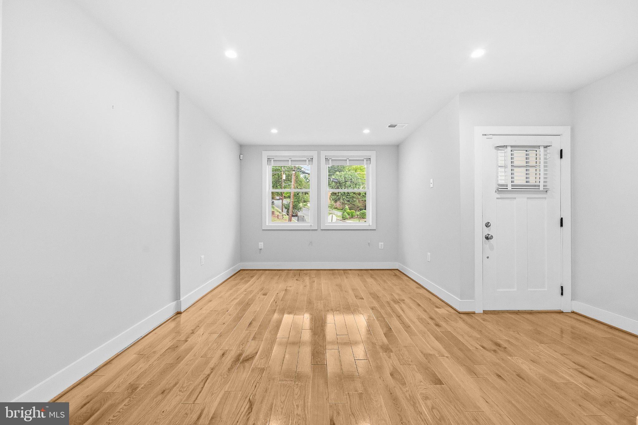 1109 ANACOSTIA ROAD SE