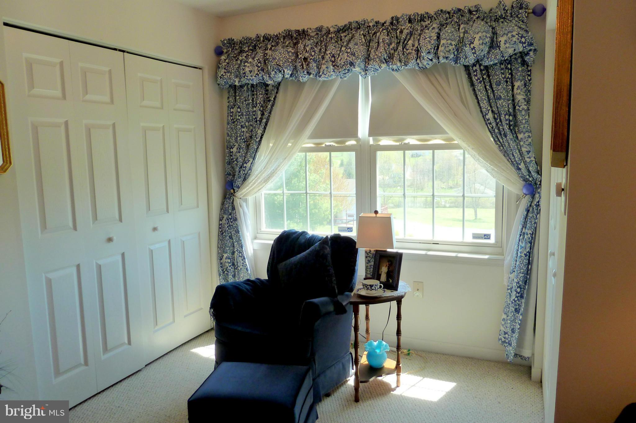 SHADYSIDE - Residential