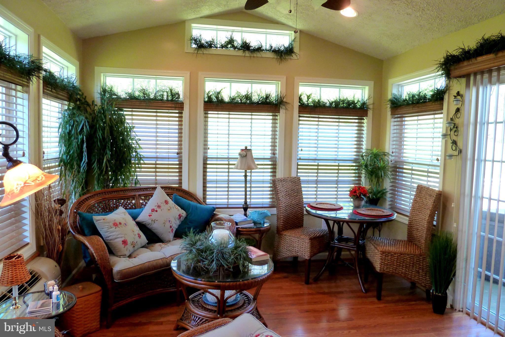 SHADYSIDE - Residential