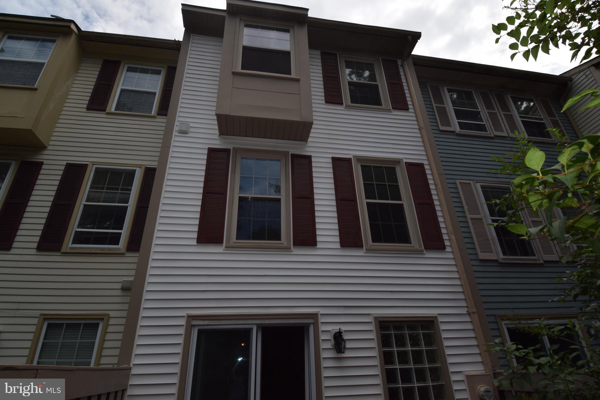 ESSEX PLACE - Residential