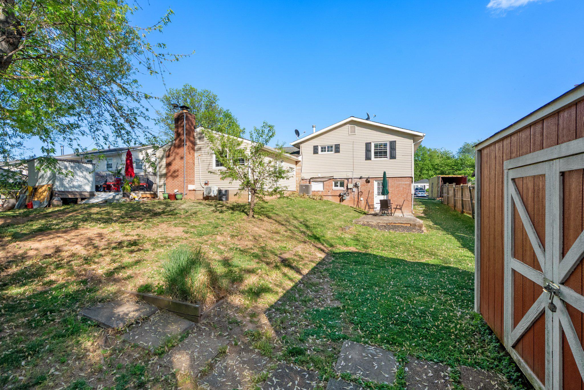 STERLING  PARK - Residential