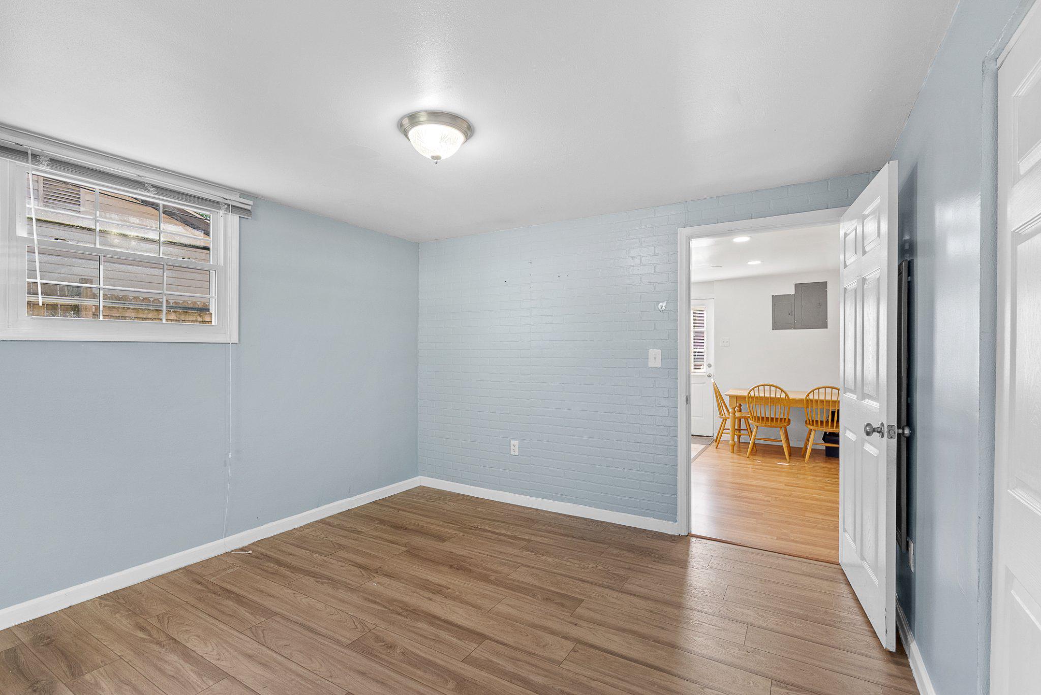 STERLING  PARK - Residential