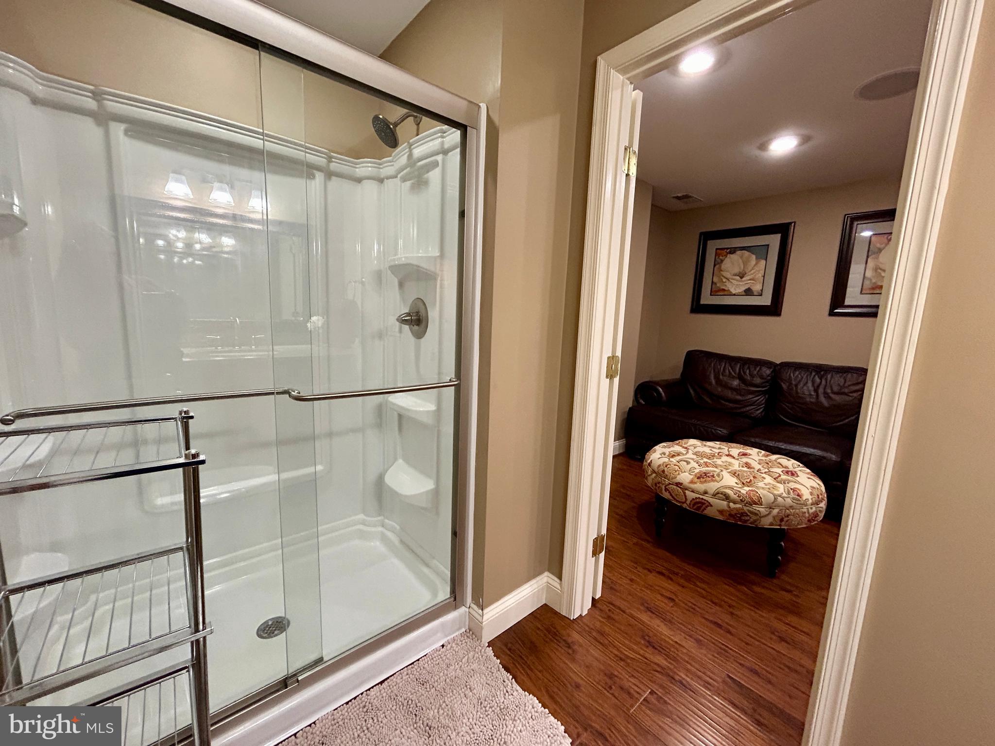 SUMMIT VIEW ESTATES - Residential