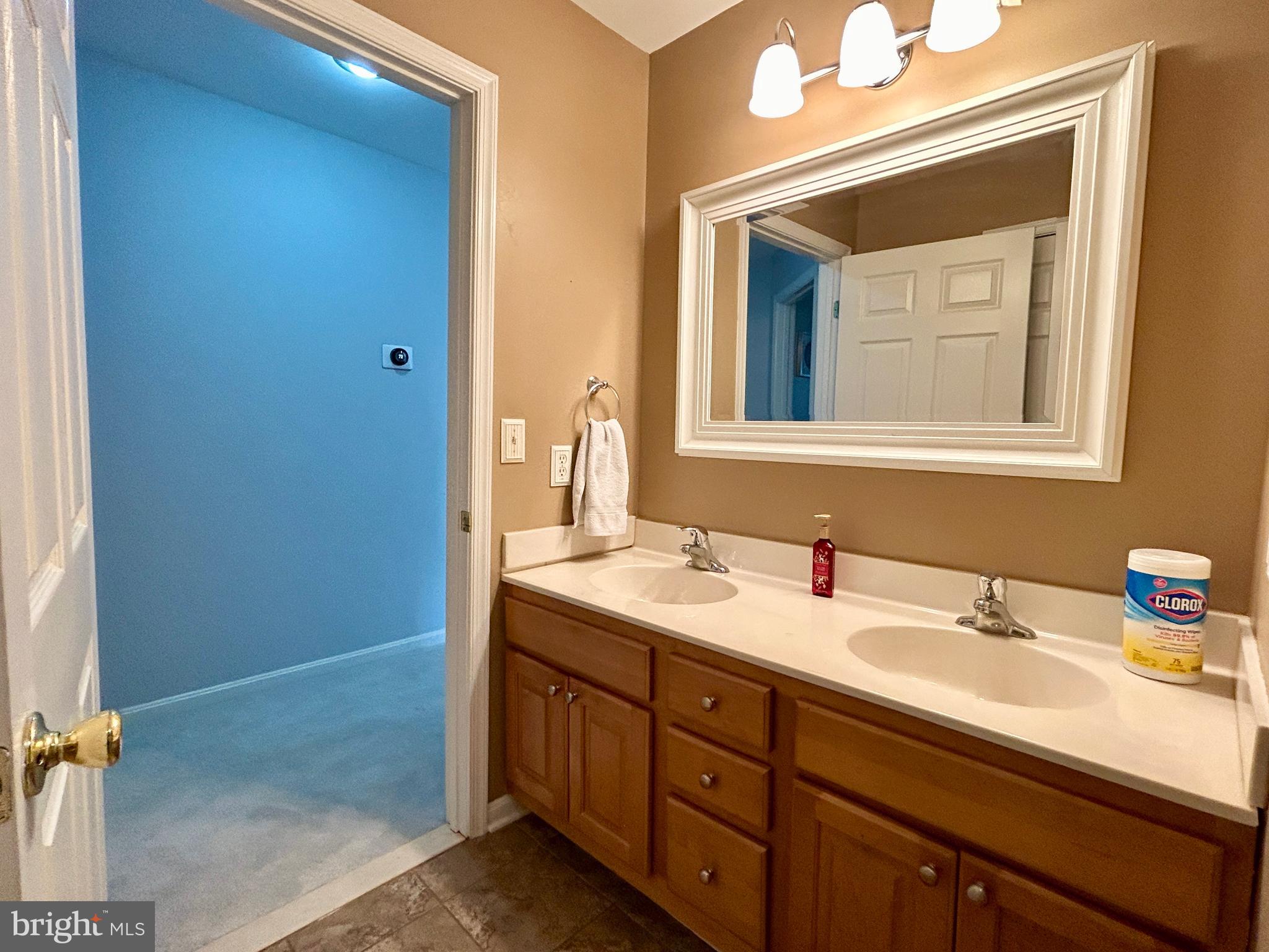 SUMMIT VIEW ESTATES - Residential